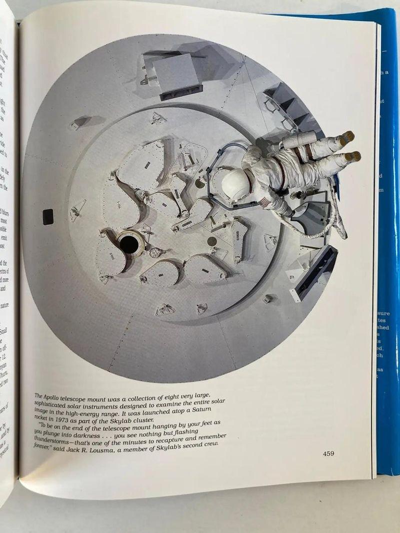 Das Buch des National Air and Space Museums von Bryan, C. D. B., 1. Auflage 1979 im Angebot 3