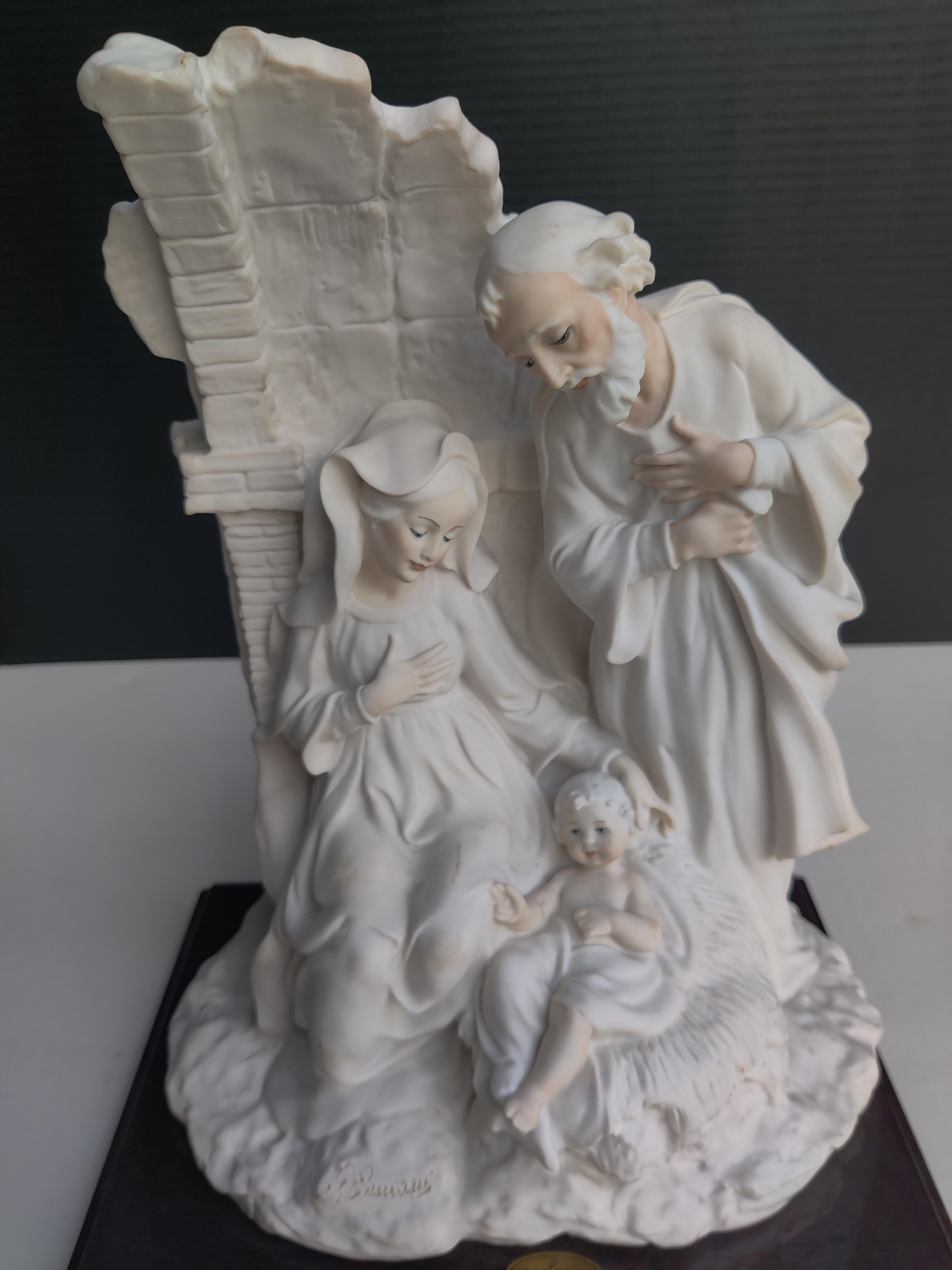 Italienische Skulptur „The Nativity“ von Giuseppe Armani, signiert im Angebot 4