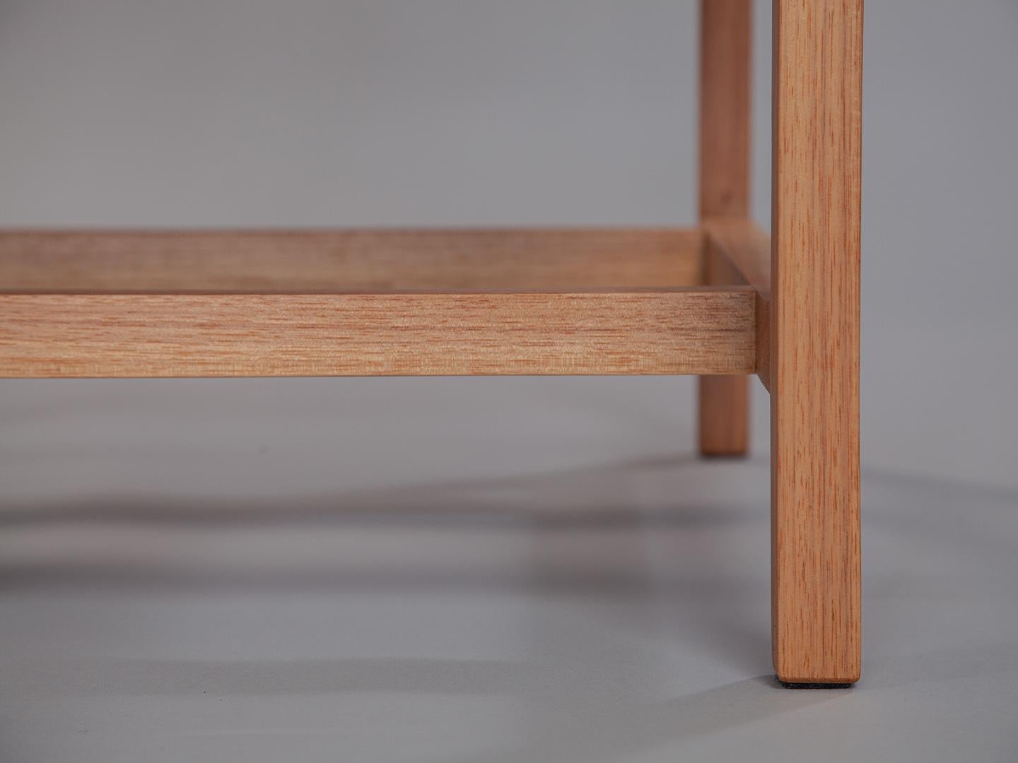Falegnameria La poltrona Nº2. Prodotto in Solido Jequitibá Design/One di Amilcar Oliveira in vendita
