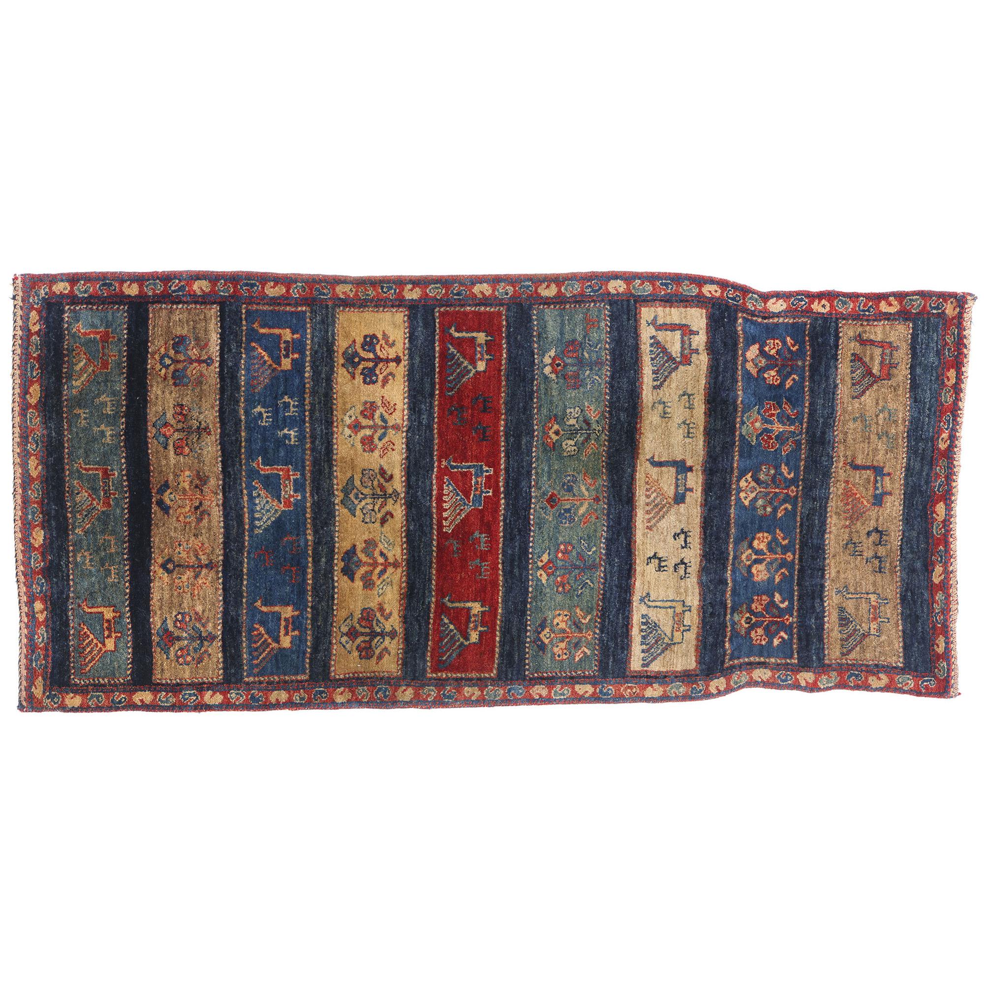 La canzone del nomade: Un capolavoro di Gabbeh persiano d'epoca sulla nobiltà tribale in vendita 3