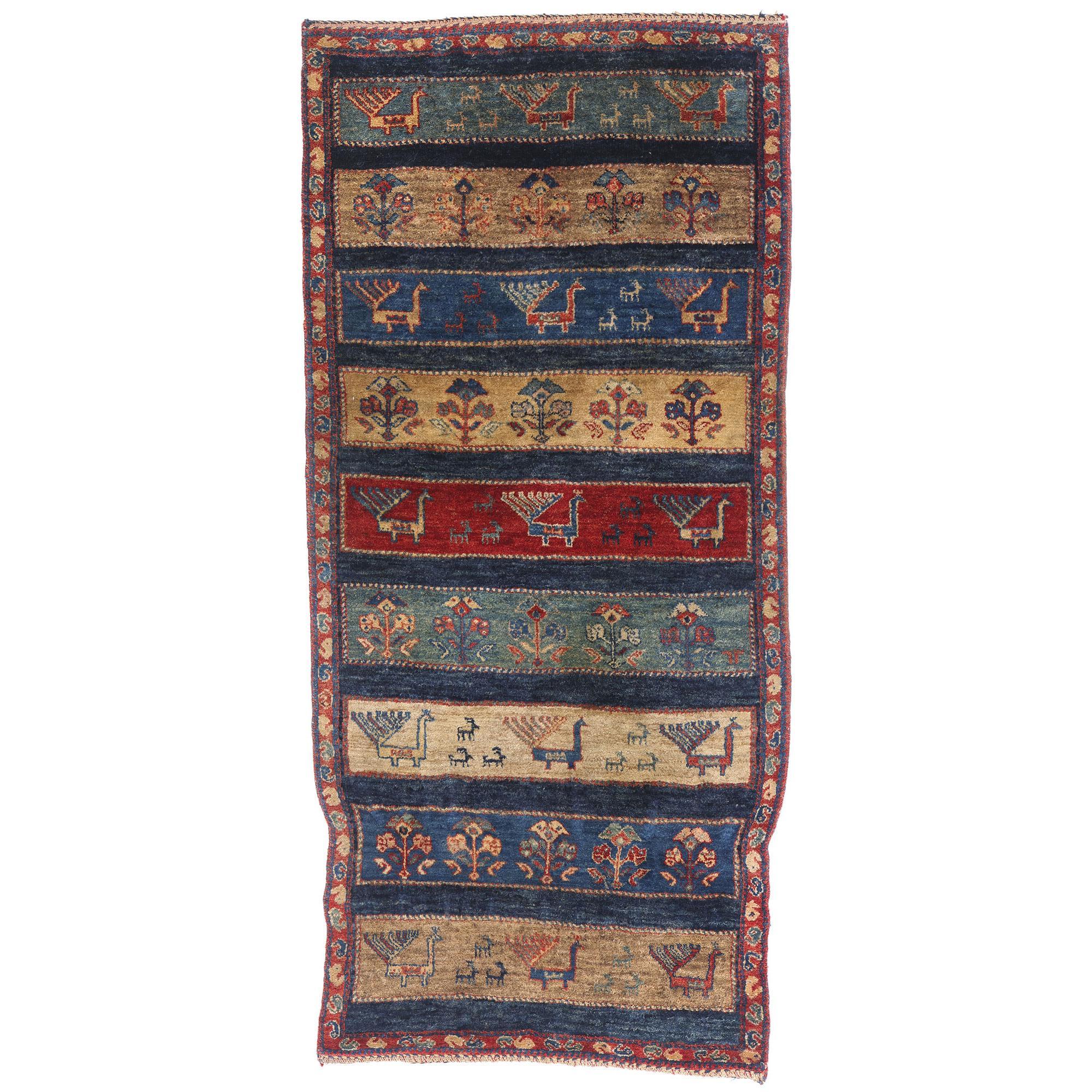 La canzone del nomade: Un capolavoro di Gabbeh persiano d
epoca sulla nobiltà tribale in vendita