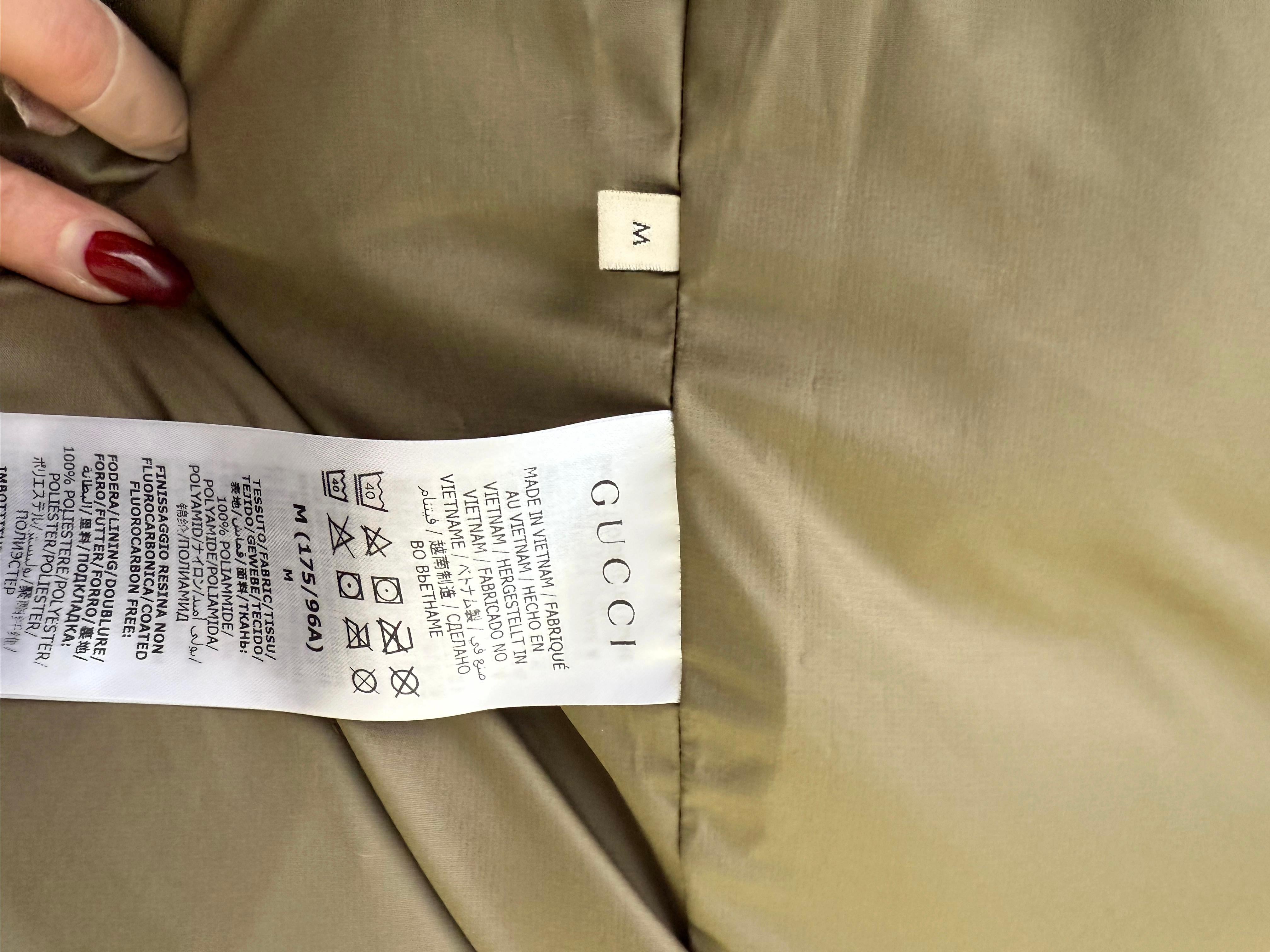 The North Face FACE X Gucci 2021 Logo Printed  Puffer Vest Size M For Sale 2