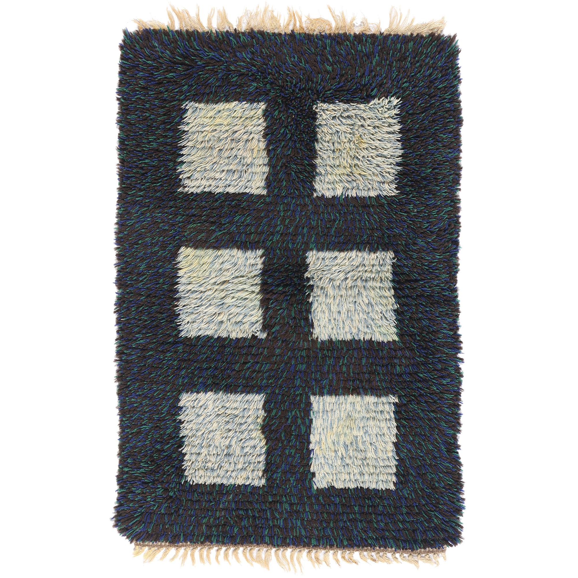 The Northern Grid: A Vintage Swedish Rya Masterpiece of Mid-Century Modernism For Sale