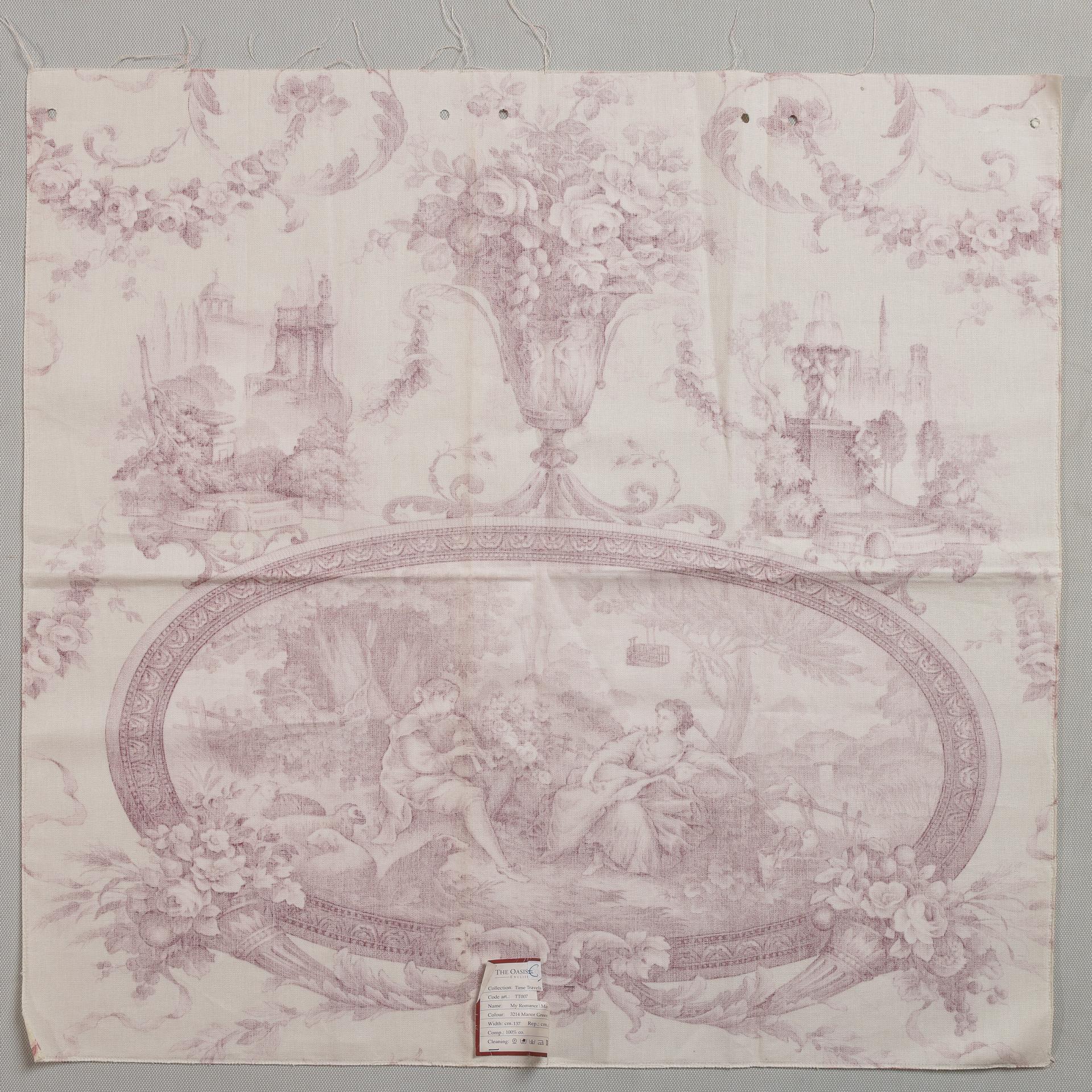 Ein wunderschönes Stück Baumwollstoff von The Oasis Company in einem altrosa Farbton, das sich perfekt als Wandteppich einrahmen oder als Rückenlehne eines weißen oder rosafarbenen Sessels verwenden lässt.

ref. B/3000-3