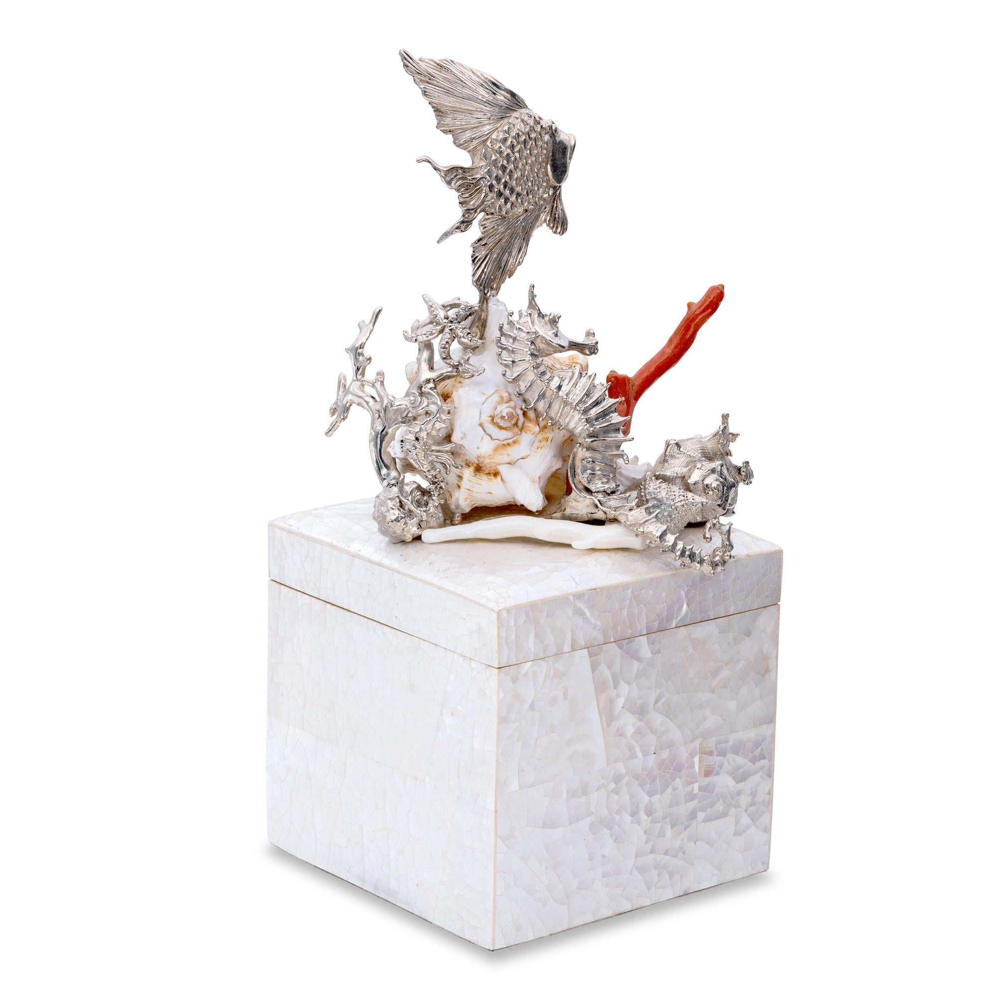 Ocean Box in Full Silver and Red Coral from d'Avossa Home Jewelry Collection In New Condition For Sale In Roma, IT