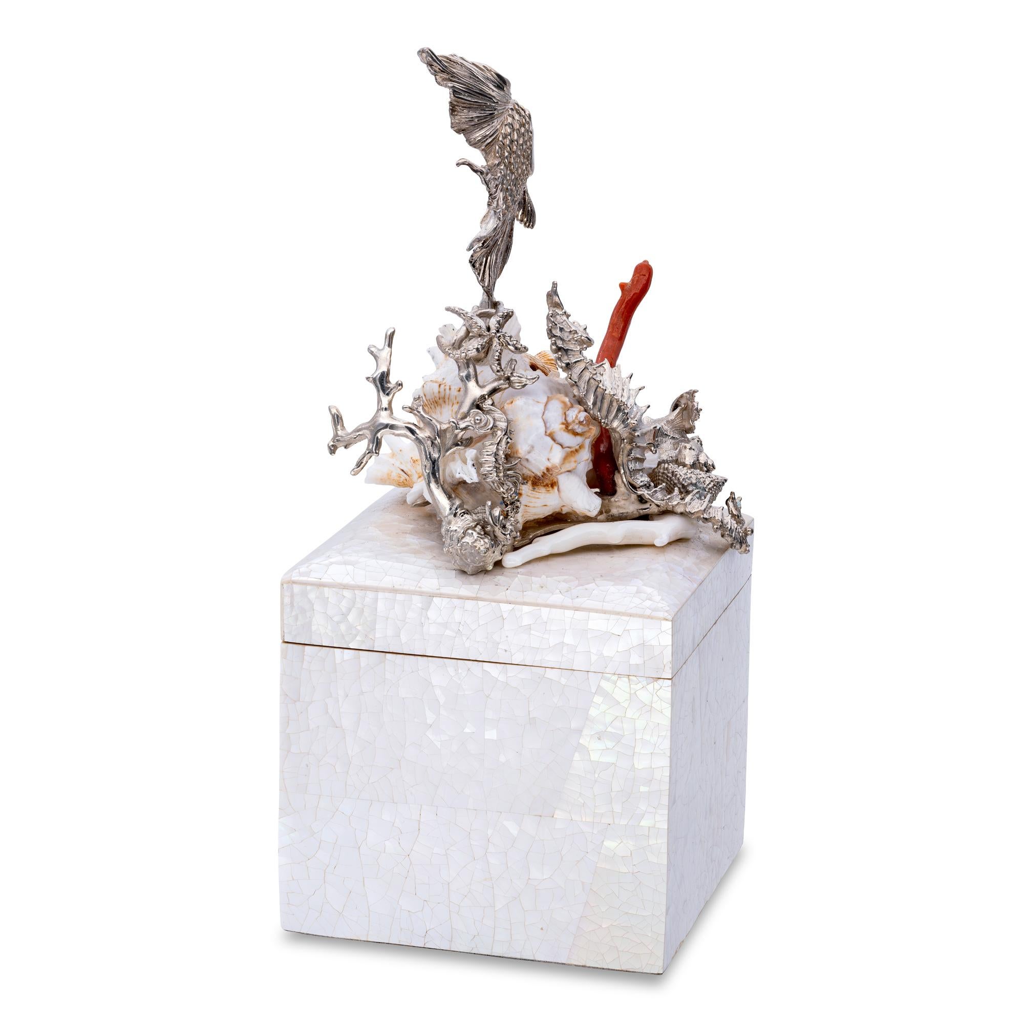 Ocean Box in Full Silver and Red Coral from d'Avossa Home Jewelry Collection For Sale 1