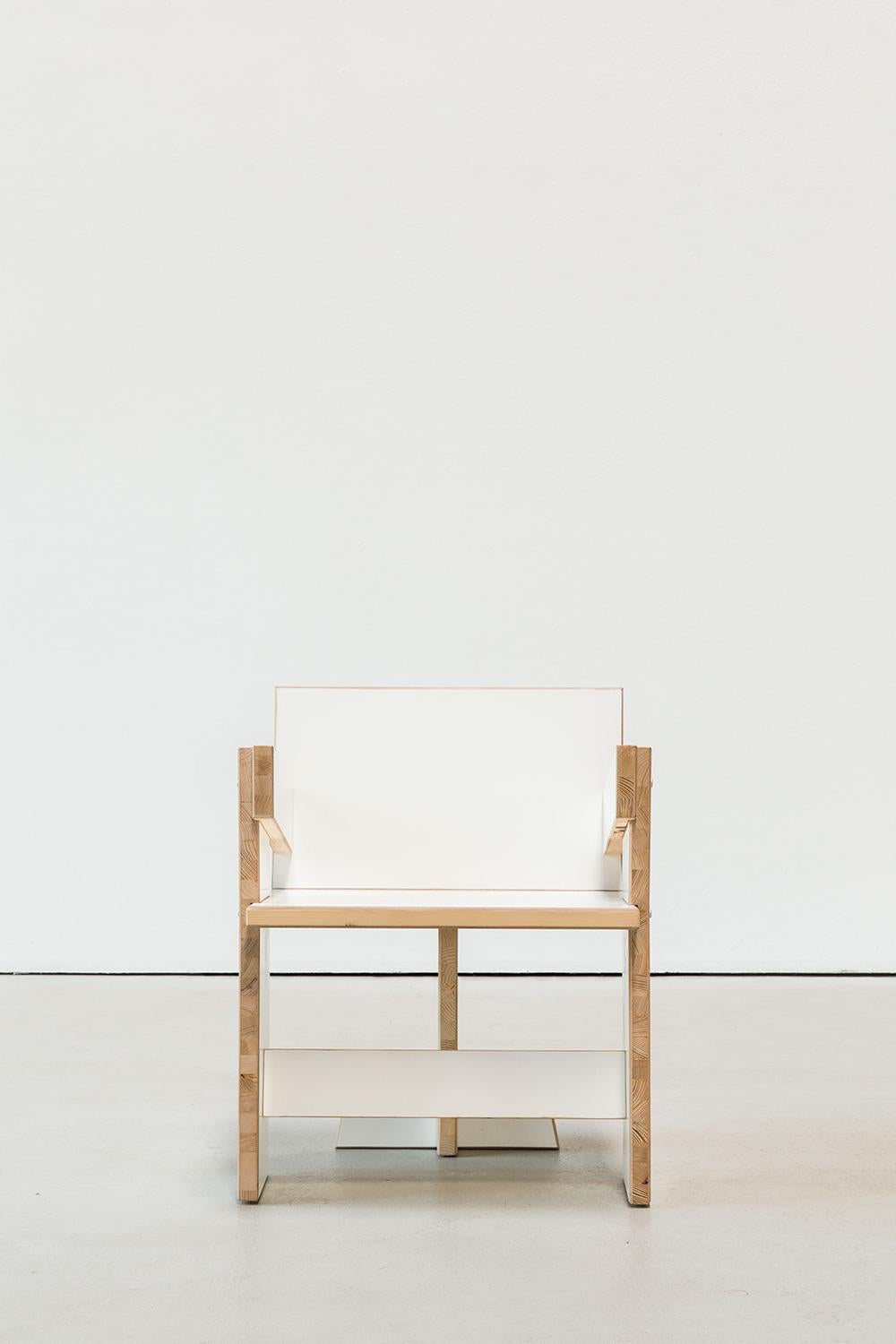 Allemand The Offset Chair - Contemporary Wood and Plywood Design by Kevin K. en vente
