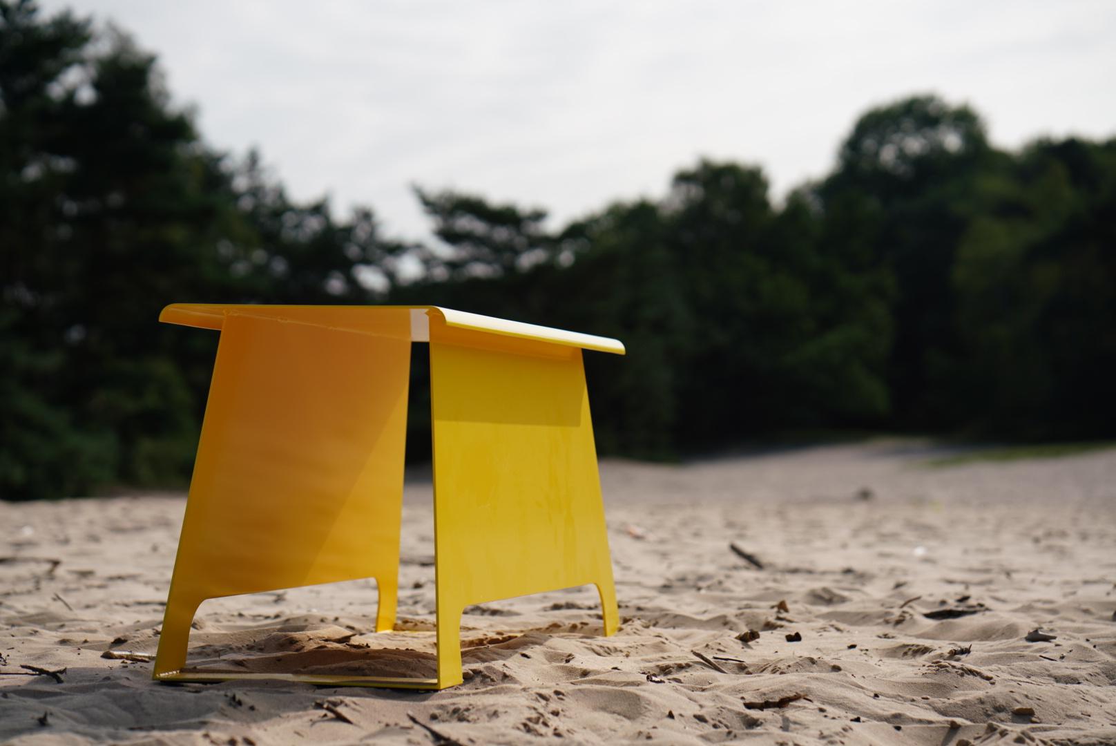 Old School 100 Pink Bench by Harm De Veer 5