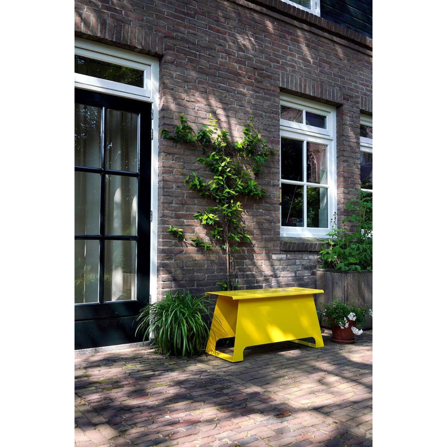 The Old School 100 Yellow Bench by Harm De Veer 8