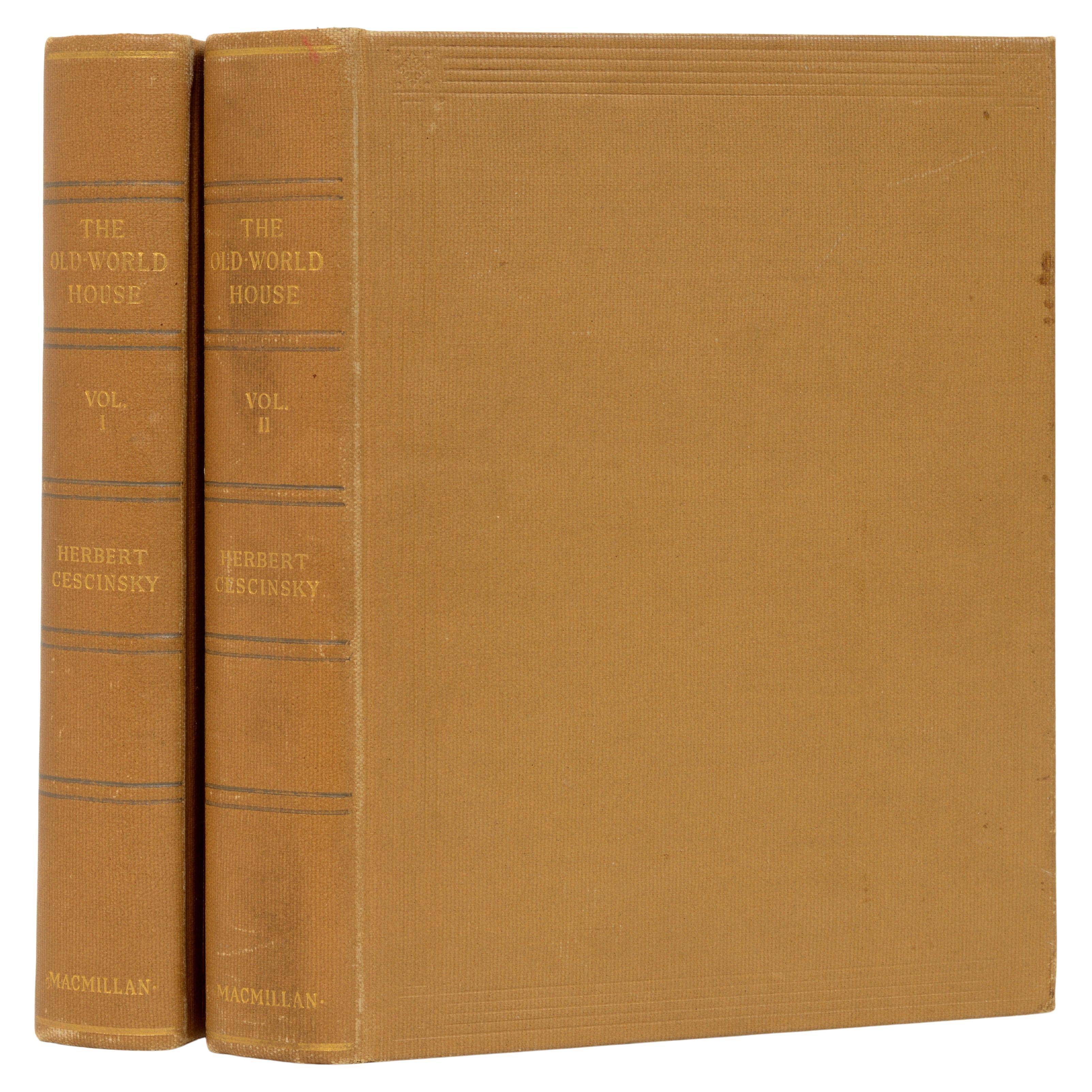 Maison du Vieux Monde : Son mobilier et sa décoration, 2 volumes, 1re éd. en vente