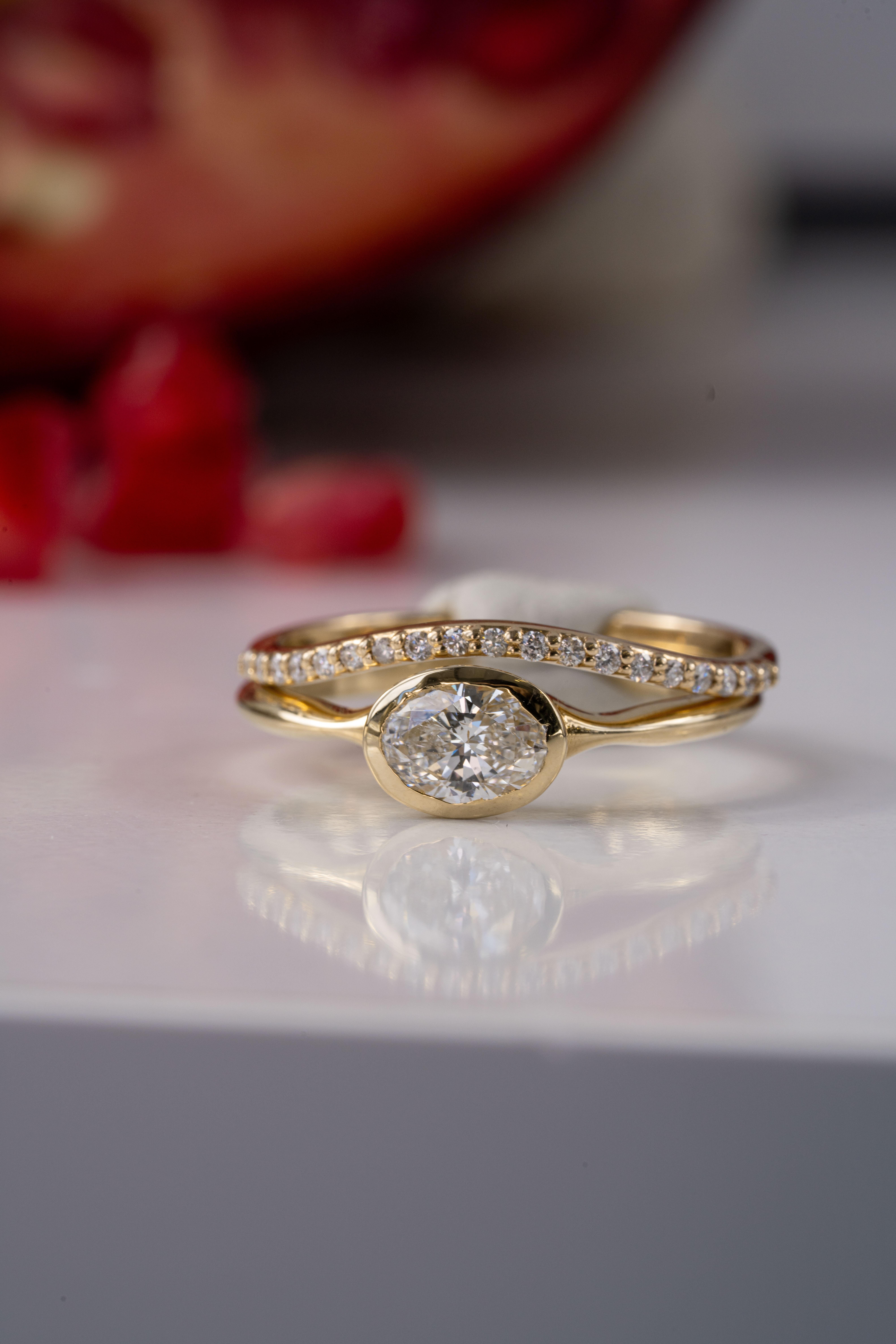 For Sale:  The Olivia Oval Diamond Engagement Ring 9