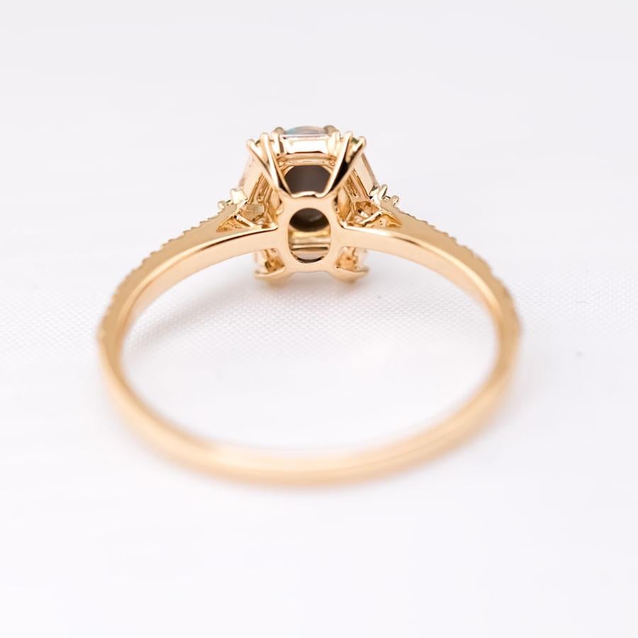 Taille baguette Bague de fiançailles The One, opale noire, diamant baguette, tsavorite Gol 18 carats en vente
