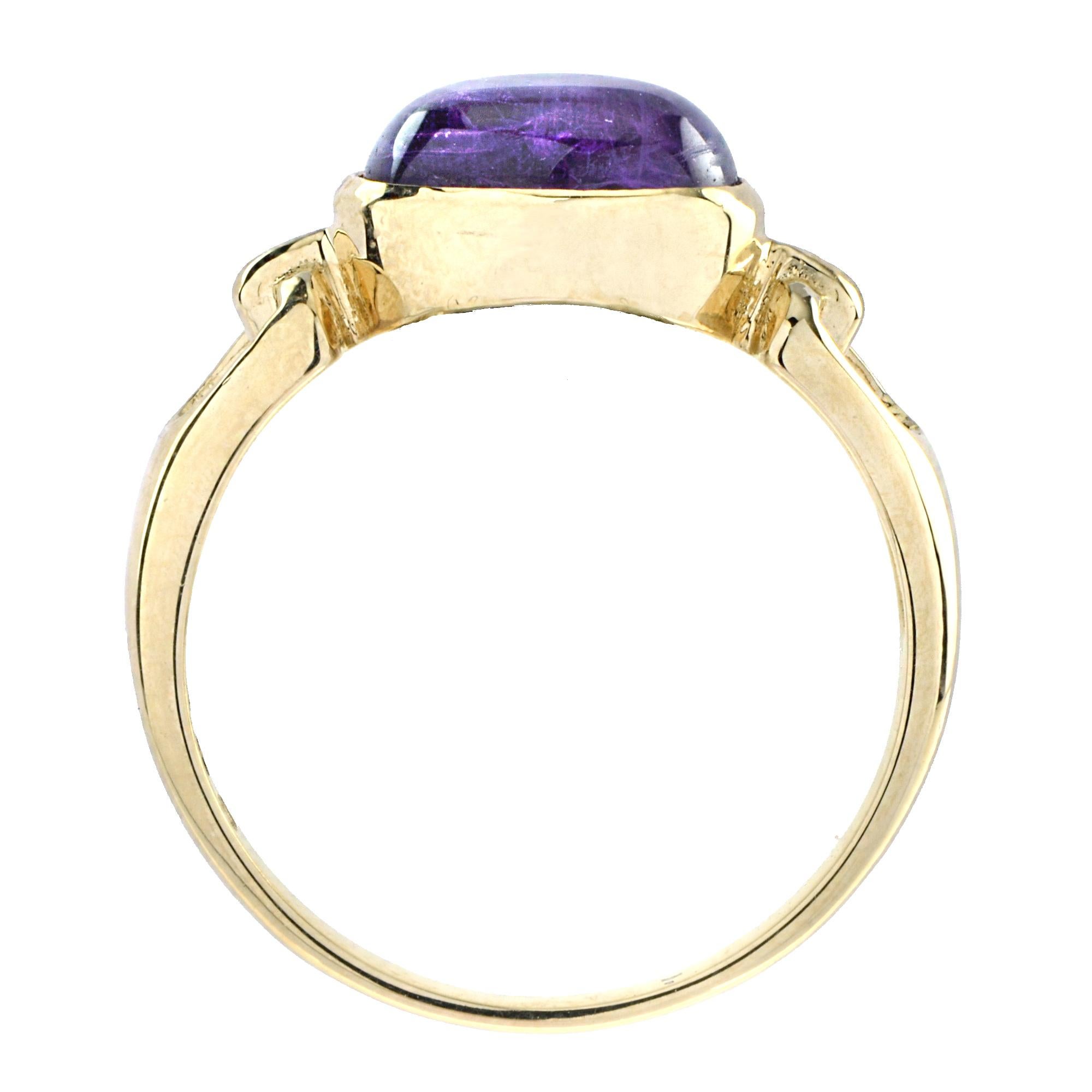 For Sale:  The One Classic Amethyst Cabochon Ring in 14K Yellow Gold 5