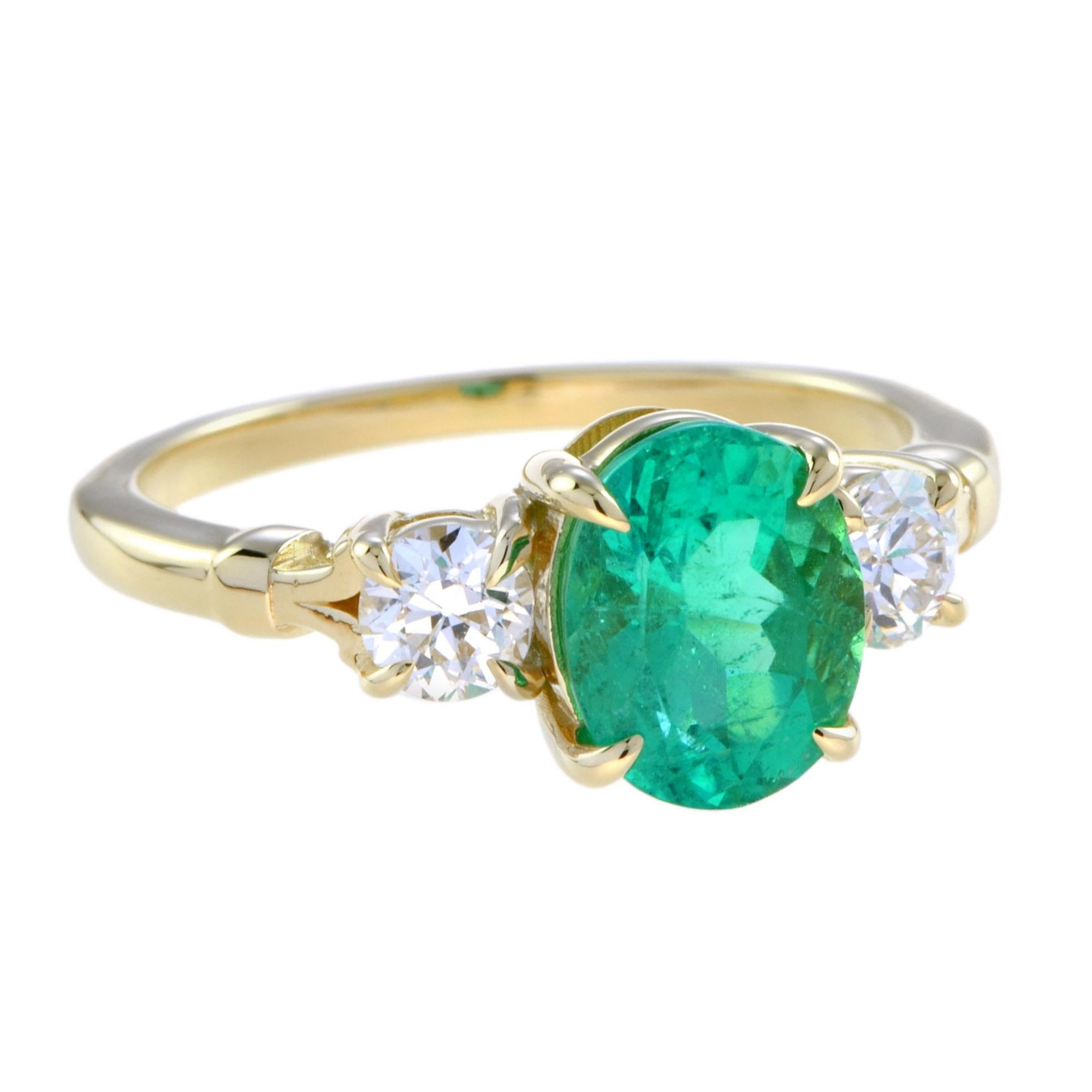 Oval Cut Colombian Emerald and Diamond Engagement Ring in 18K Yellow Gold For Sale 3