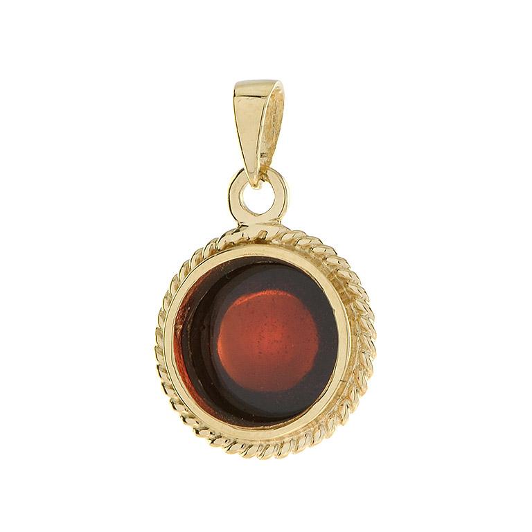 Vintage Style Cabochon Garnet Pendant in 14K Yellow Gold In New Condition For Sale In Bangkok, TH