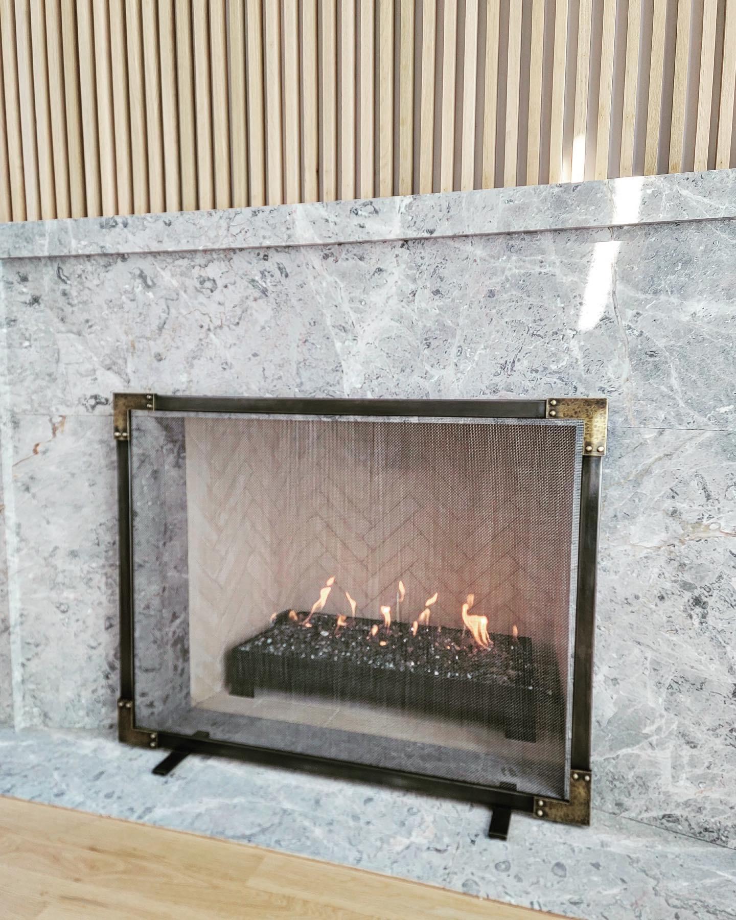 The Pagosa Brass & Iron Fire Screen is absolutely timeless. So many qualities that make this screen seem like it was made in the 1920s .but yet is so appropriate for so may design styles. The main frame is a dark traditional patina on steel with