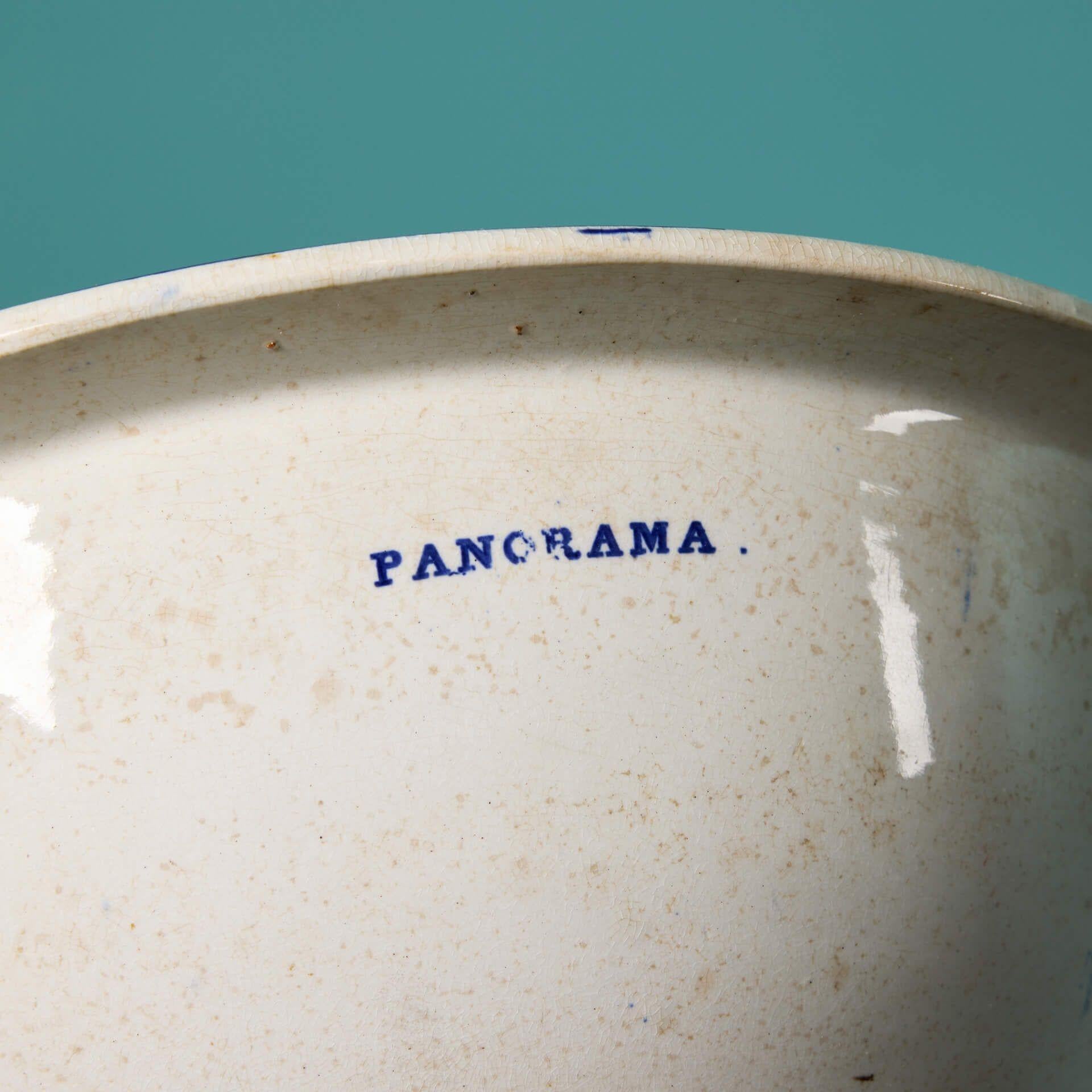 XIXe siècle The Panorama' Victorian Blue & White Transfer Print Sink en vente