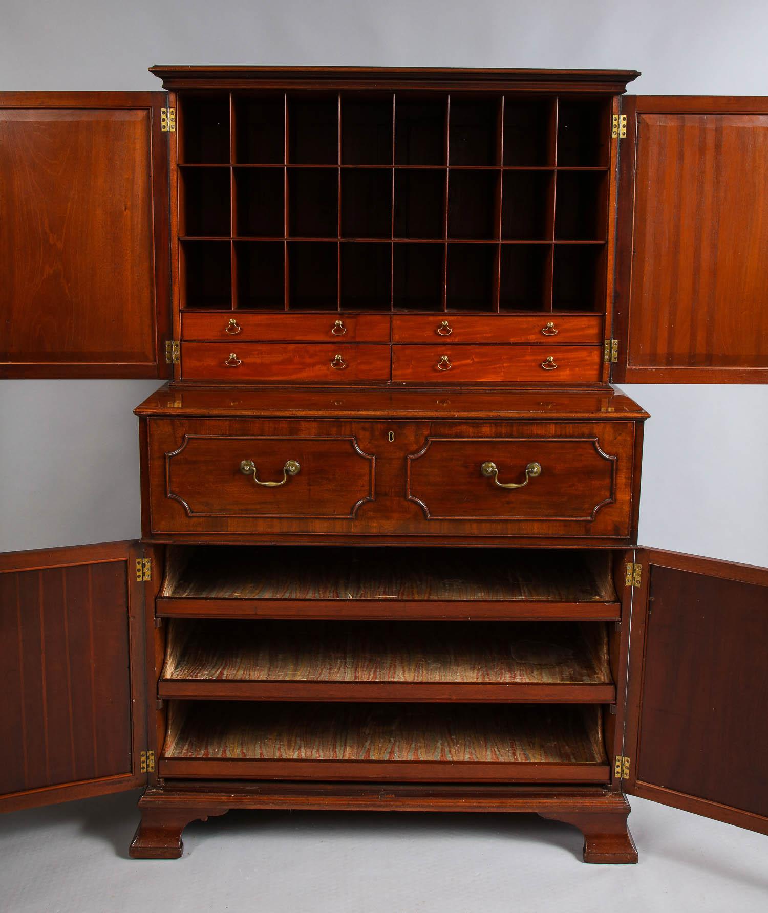 Fin du XVIIIe siècle Secretaire Paxton House:: par Thomas Chippendale