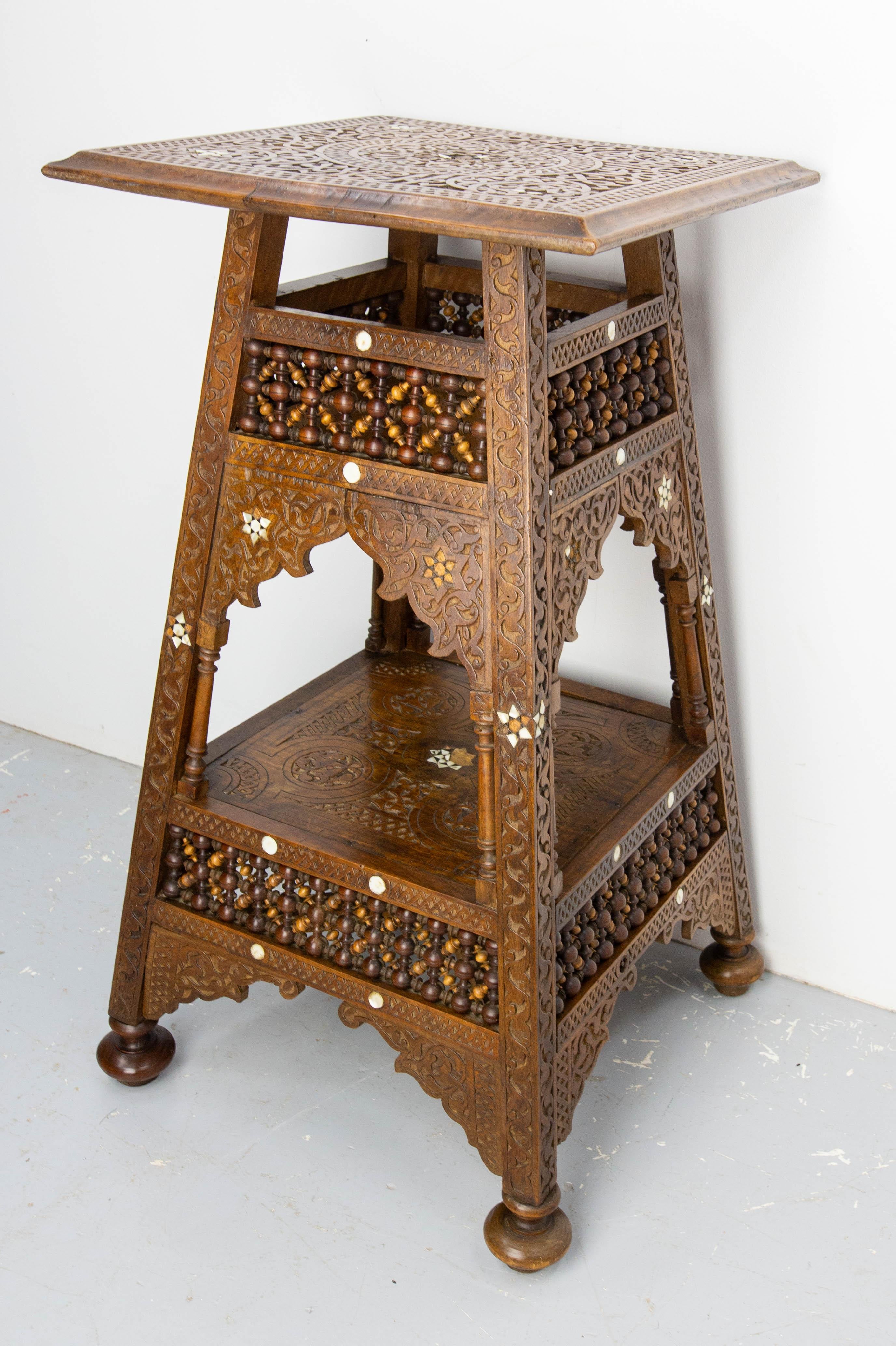 20th Century Syrian Hand-Carved & Inlaid Pedestal, early 20th century For Sale
