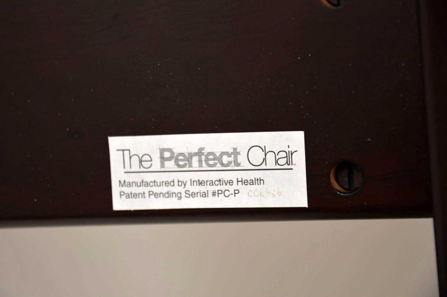 The Perfect Chair, Retro Leather Zero Gravity Reclining Armchair 2