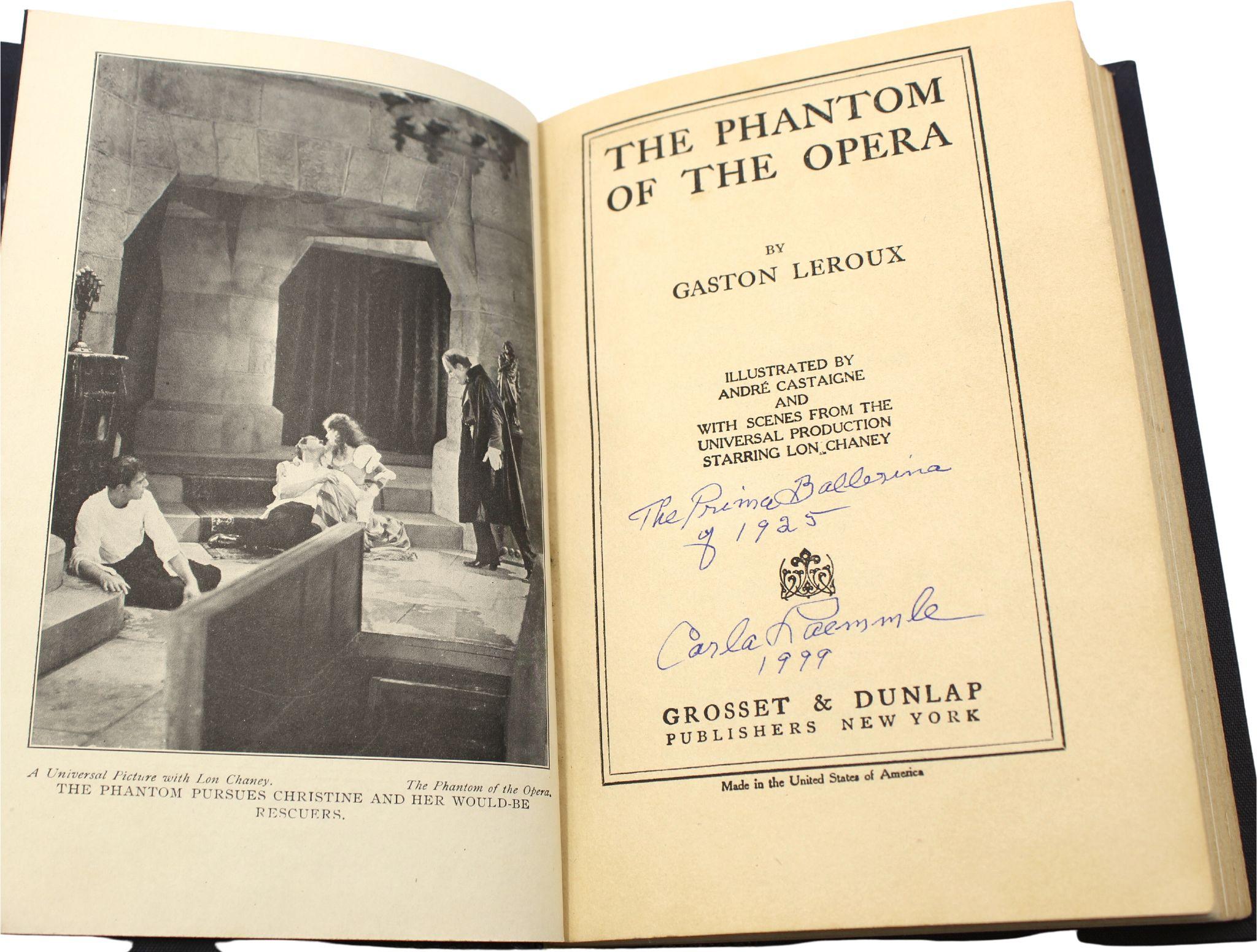 The Phantom of the Opera by Gaston Leroux, Signed by Carla Laemmle, Photoplay In Good Condition For Sale In Colorado Springs, CO