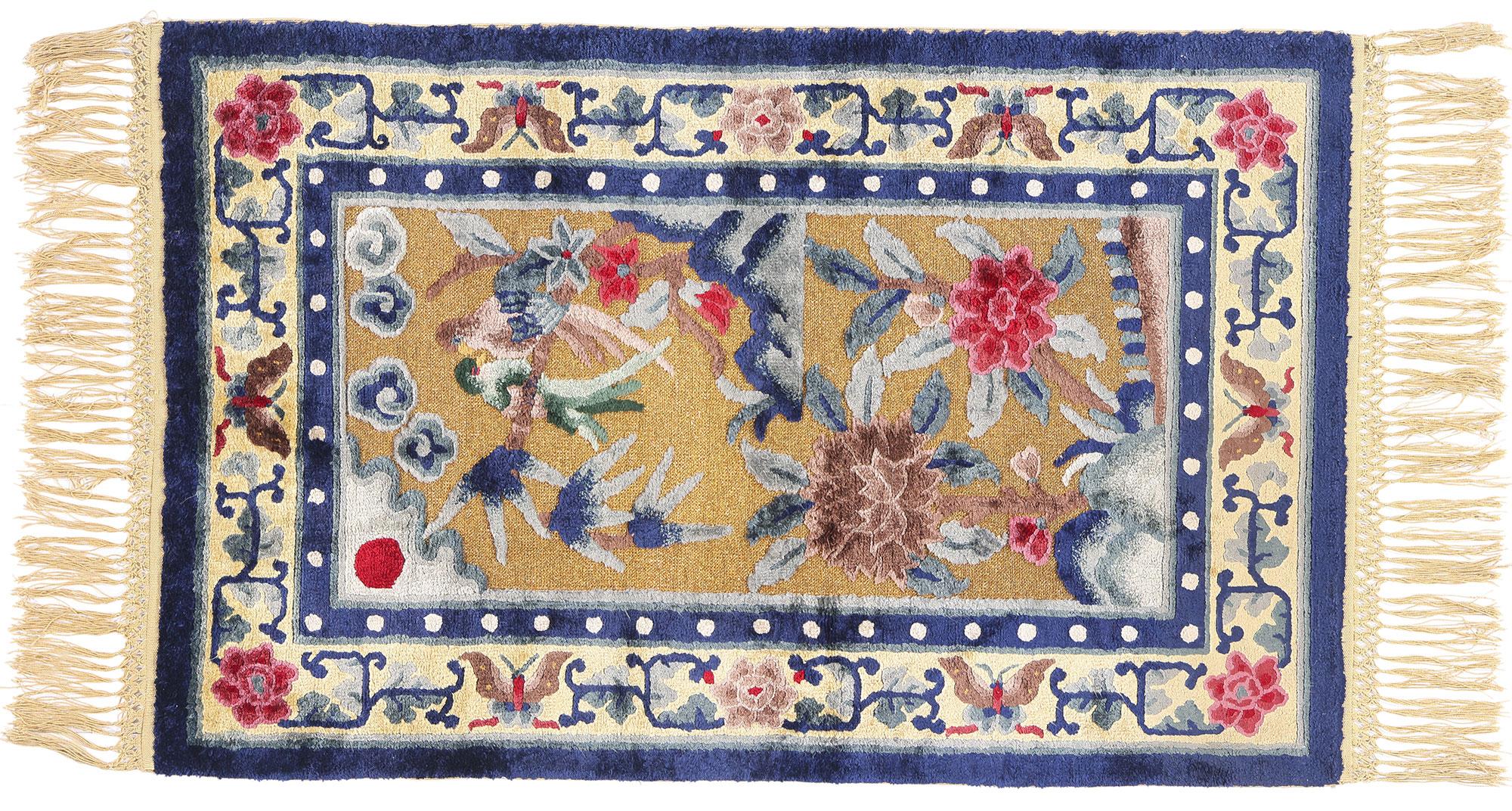 The Phoenix Ascendancy: 1920s Imperial Peking Masterpiece of Celestial Elegance in vendita 3