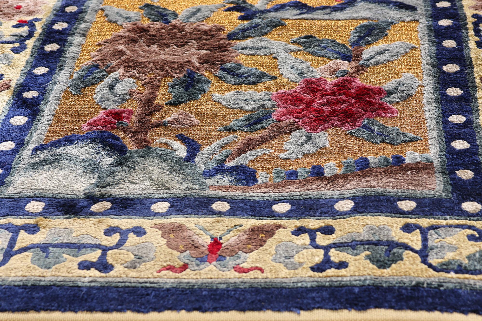 Annodato a mano The Phoenix Ascendancy: 1920s Imperial Peking Masterpiece of Celestial Elegance in vendita