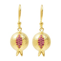 Gli orecchini Pomona