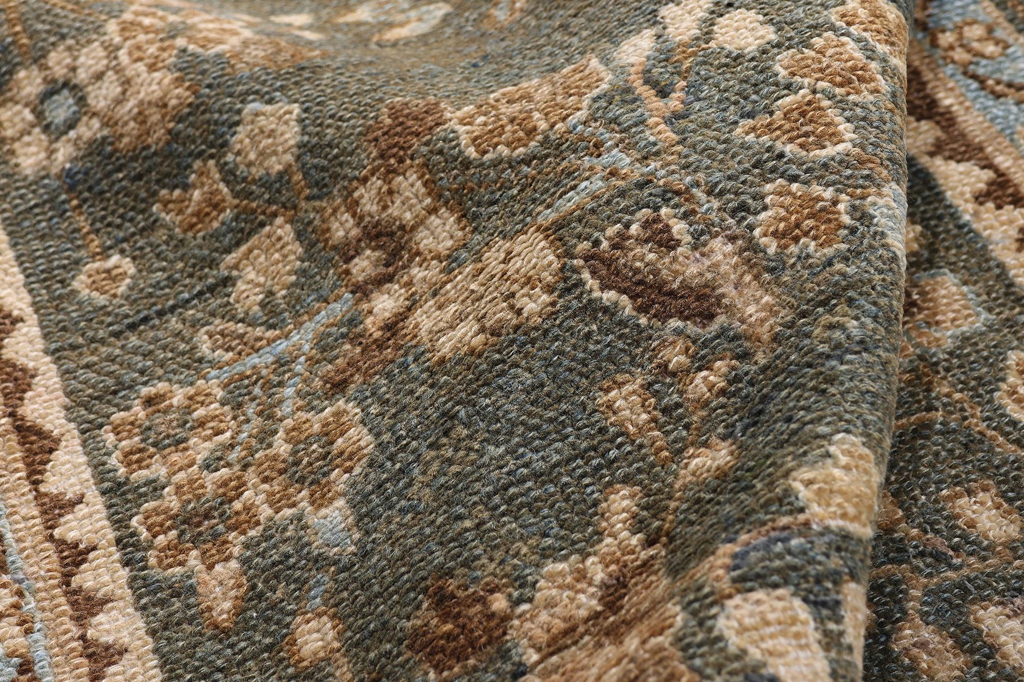 Der gepuderte Garten: Ein seltenes Hamadan-Meisterwerk von zeitloser Eleganz im Zustand „Gut“ im Angebot in Dallas, TX