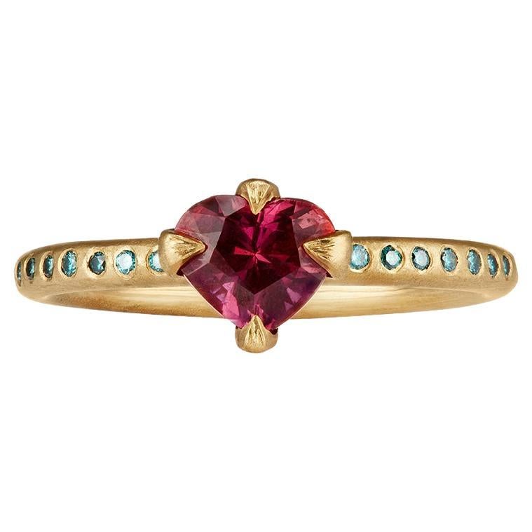 The Rangani Ethical Ring 1.3 carat Pink Sapphire and 18ct Fairmined Gold For Sale