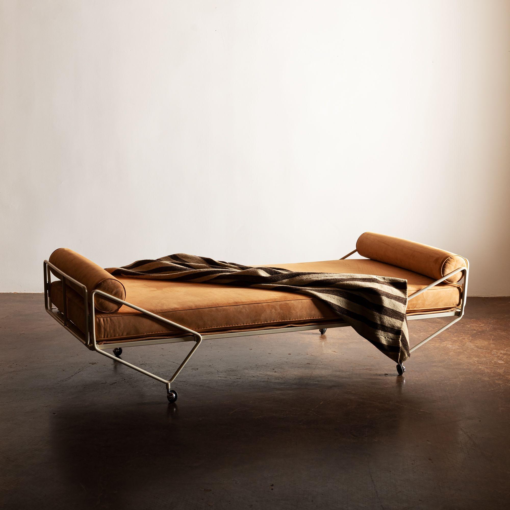 A rare example of the Apta Series Daybed, which was produced by Gio Ponti's brother Walter Ponti. This piece was never mass produced nor distributed outside the family until recently, when the few examples have been sold by family members. This is
