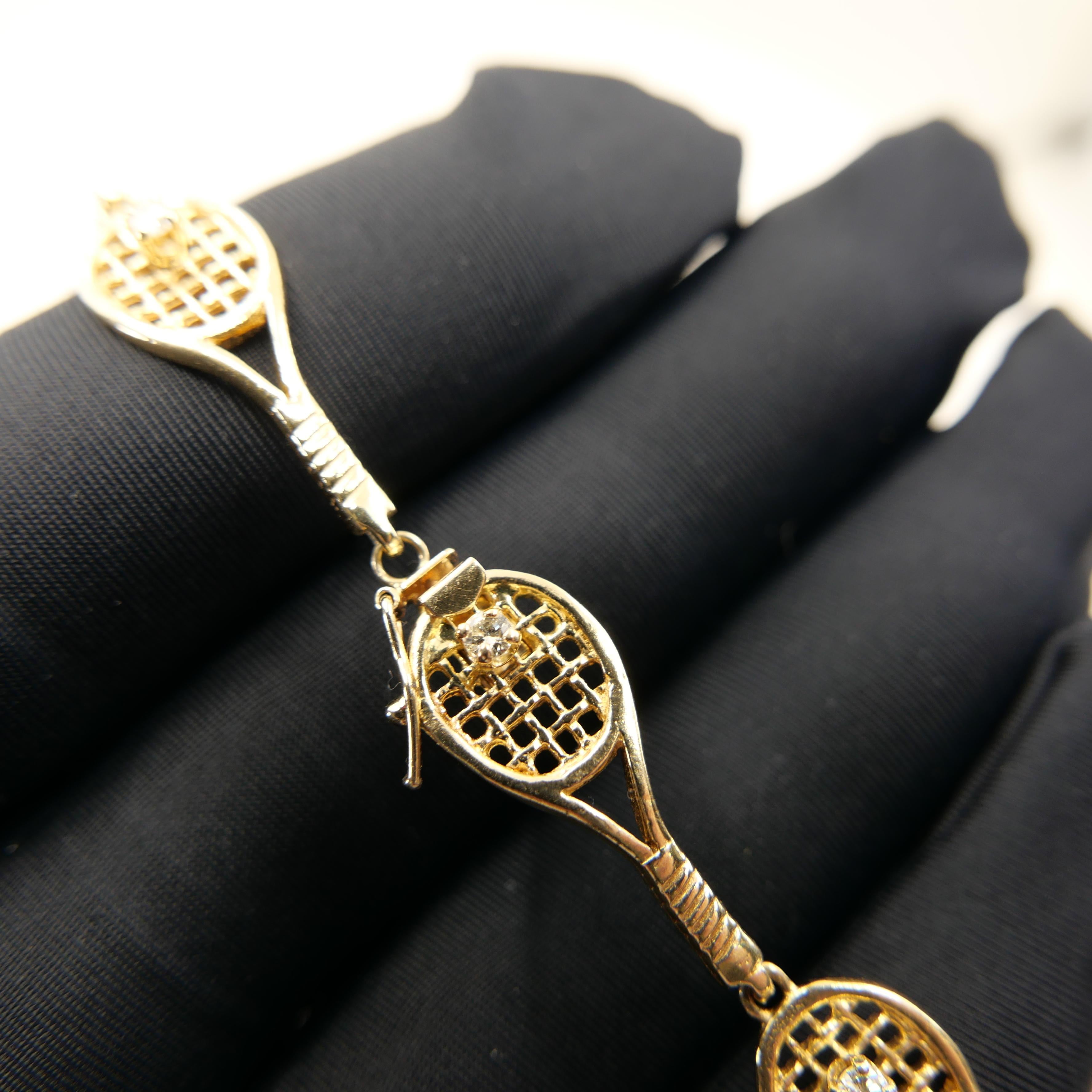 Le véritable bracelet tennis avec diamants Confortable. Or jaune massif. en vente 12