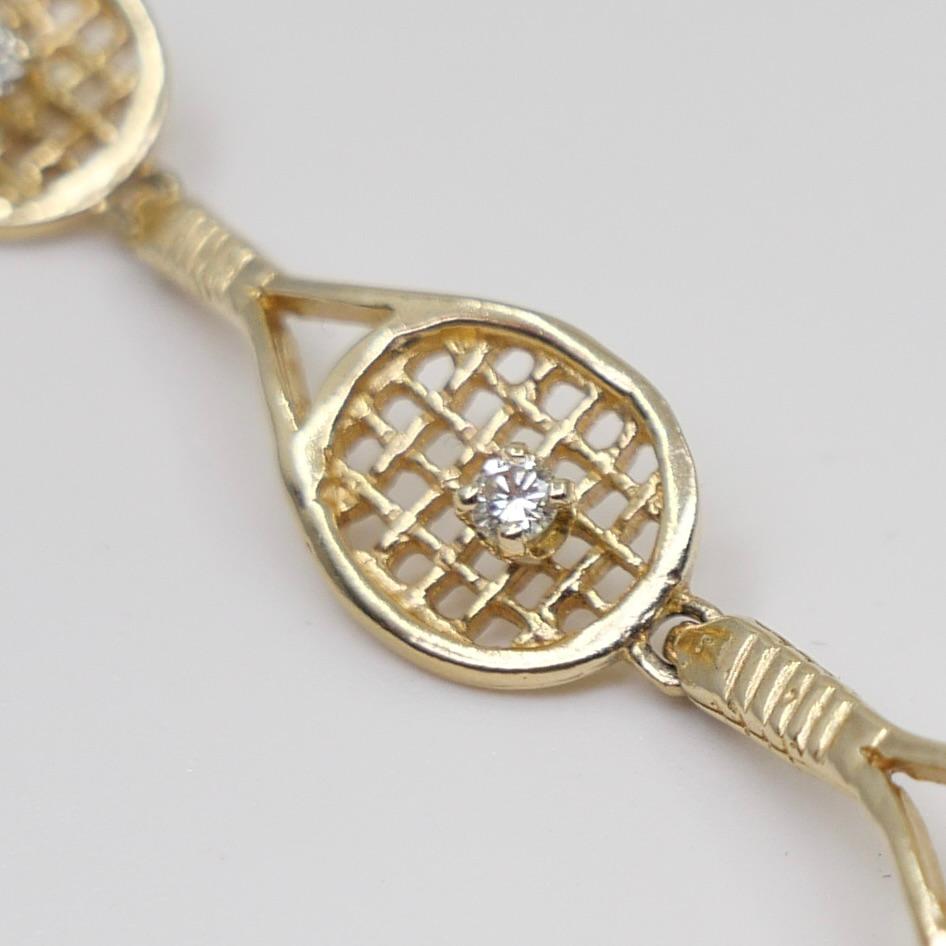 Le véritable bracelet tennis avec diamants Confortable. Or jaune massif. Neuf - En vente à Hong Kong, HK