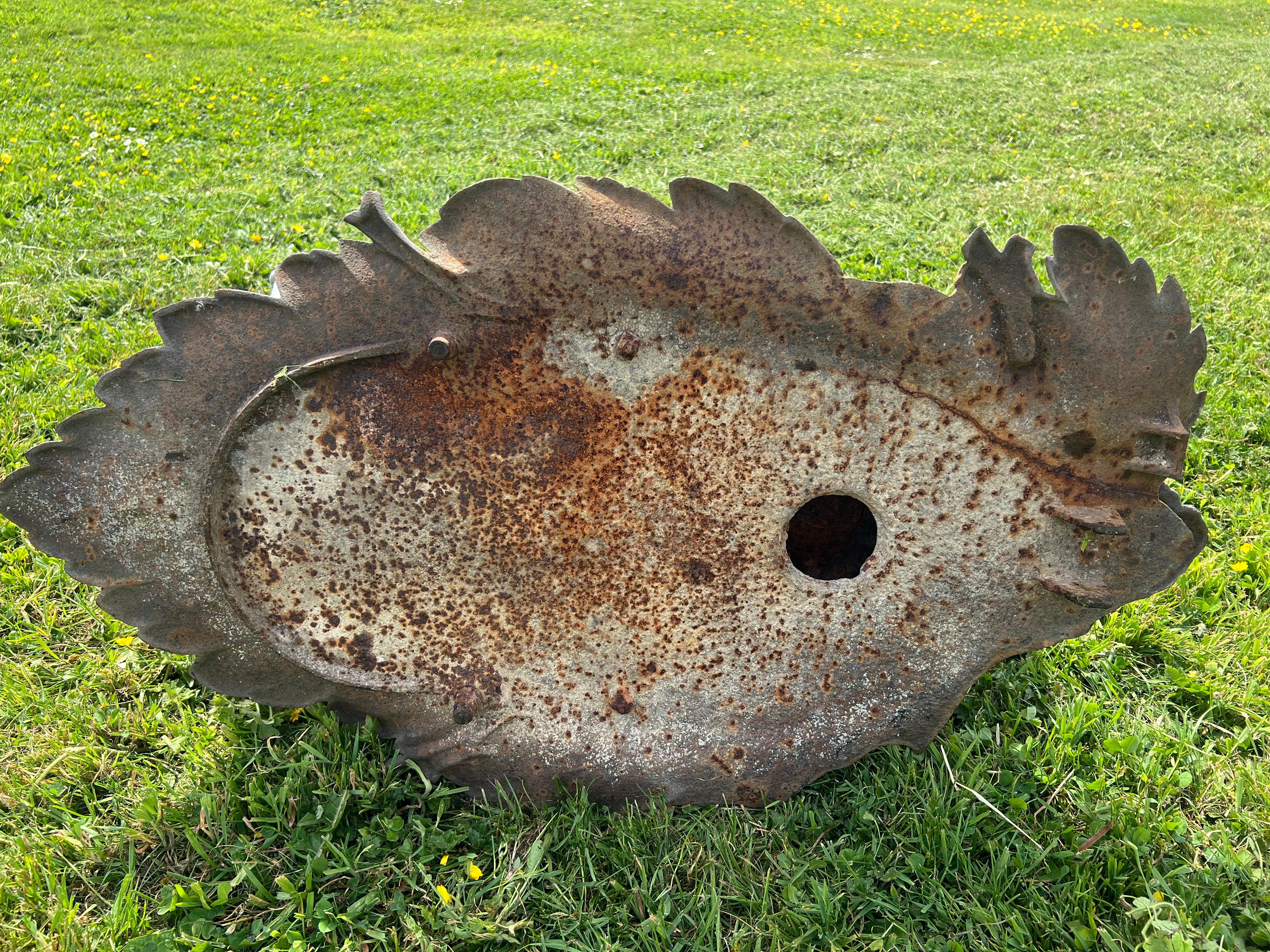 “The Reims Snail” by Alfred Lefebvre (1845–1916), a enameled cast iron stove For Sale 5