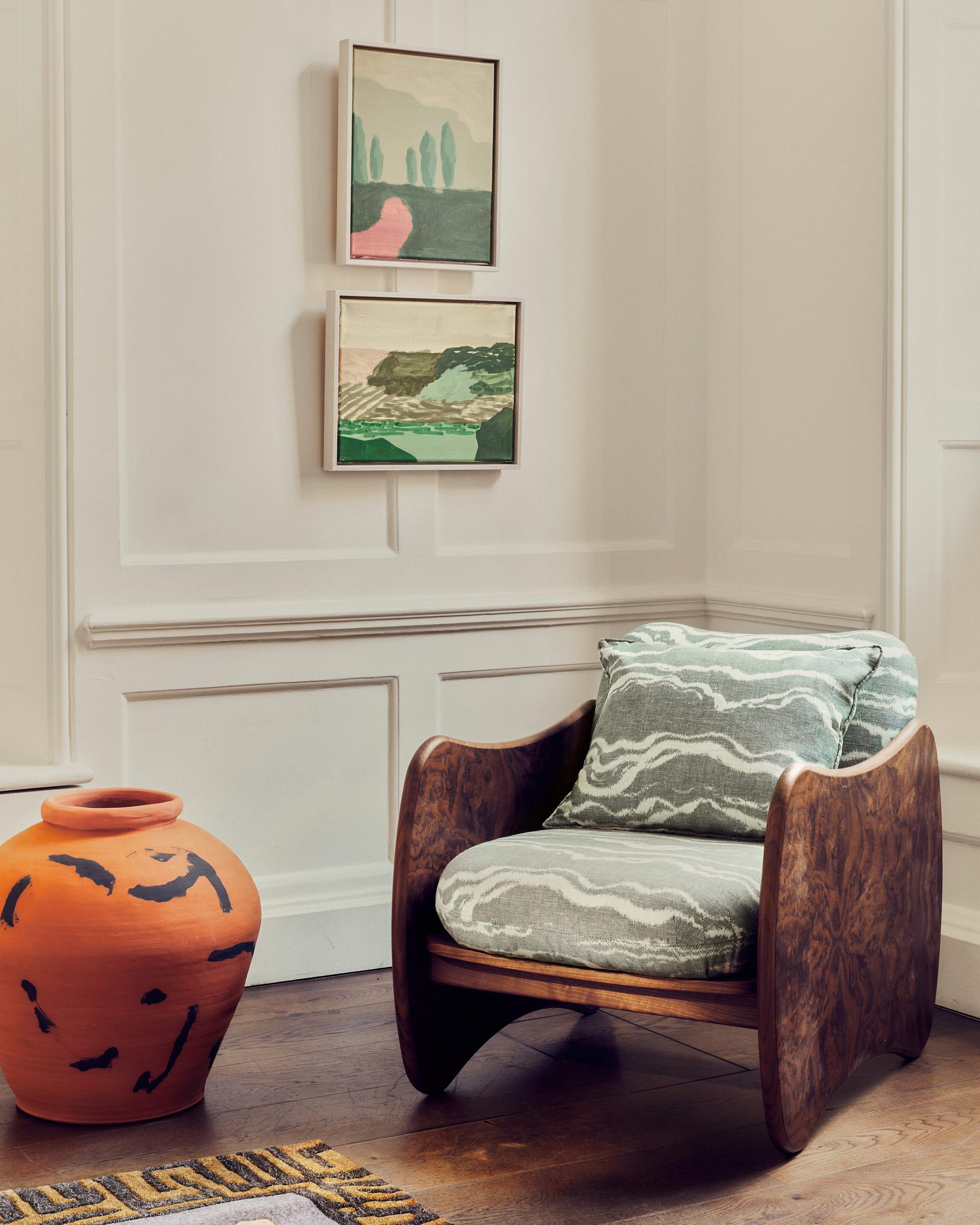 Der Rhino-Stuhl von Sister von Studio Ashby (Bouclé) im Angebot