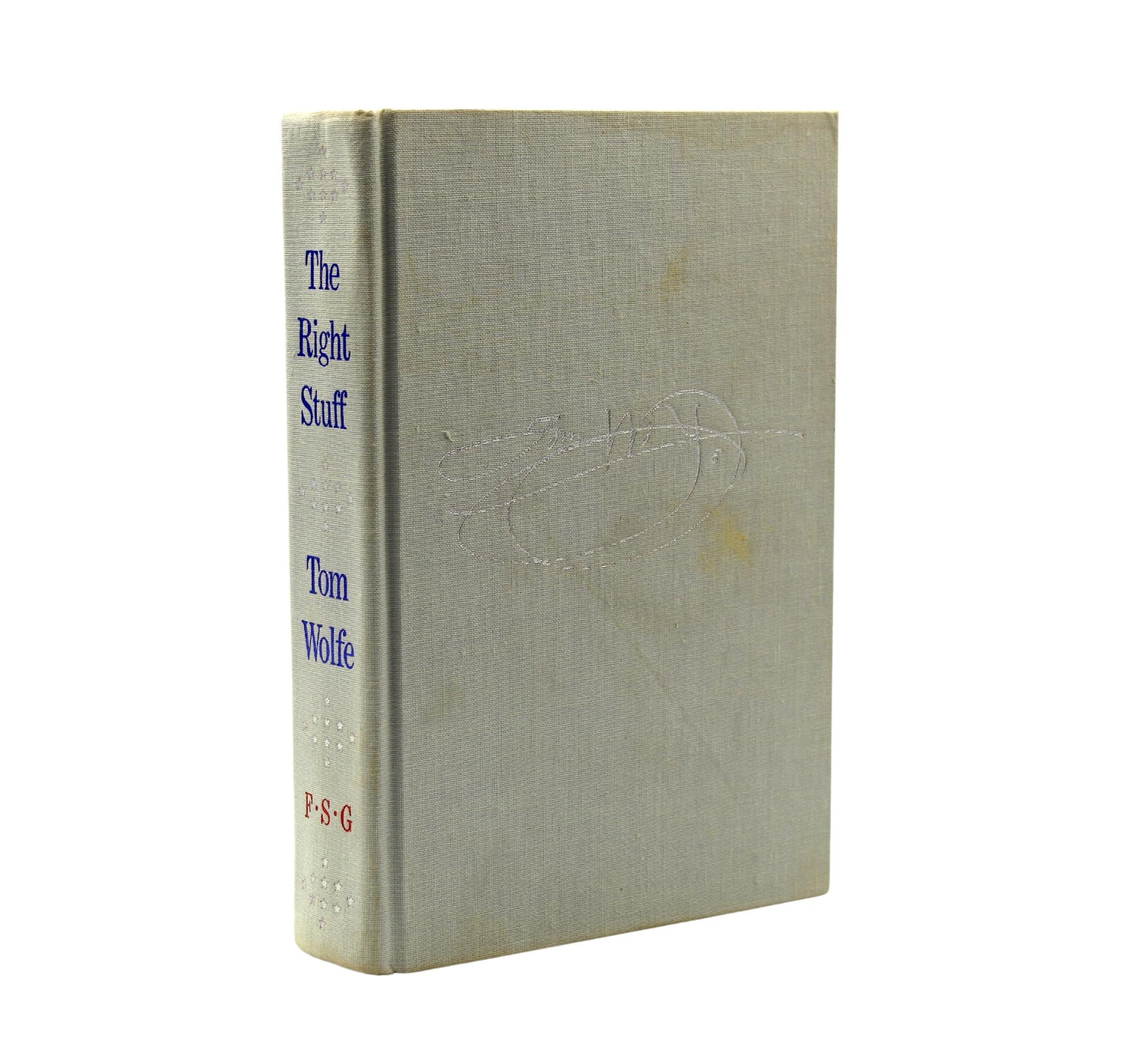 The Right Stuff signiert von Tom Wolfe, Erstausgabe in Original Aufbewahrungsbeuteljacke, 1979 (amerikanisch) im Angebot