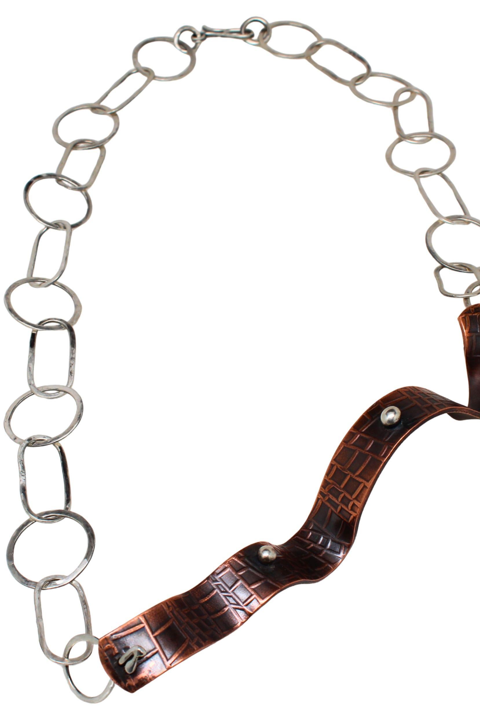 Donna Collana in metallo misto rame e argento con effetto a catena in vendita