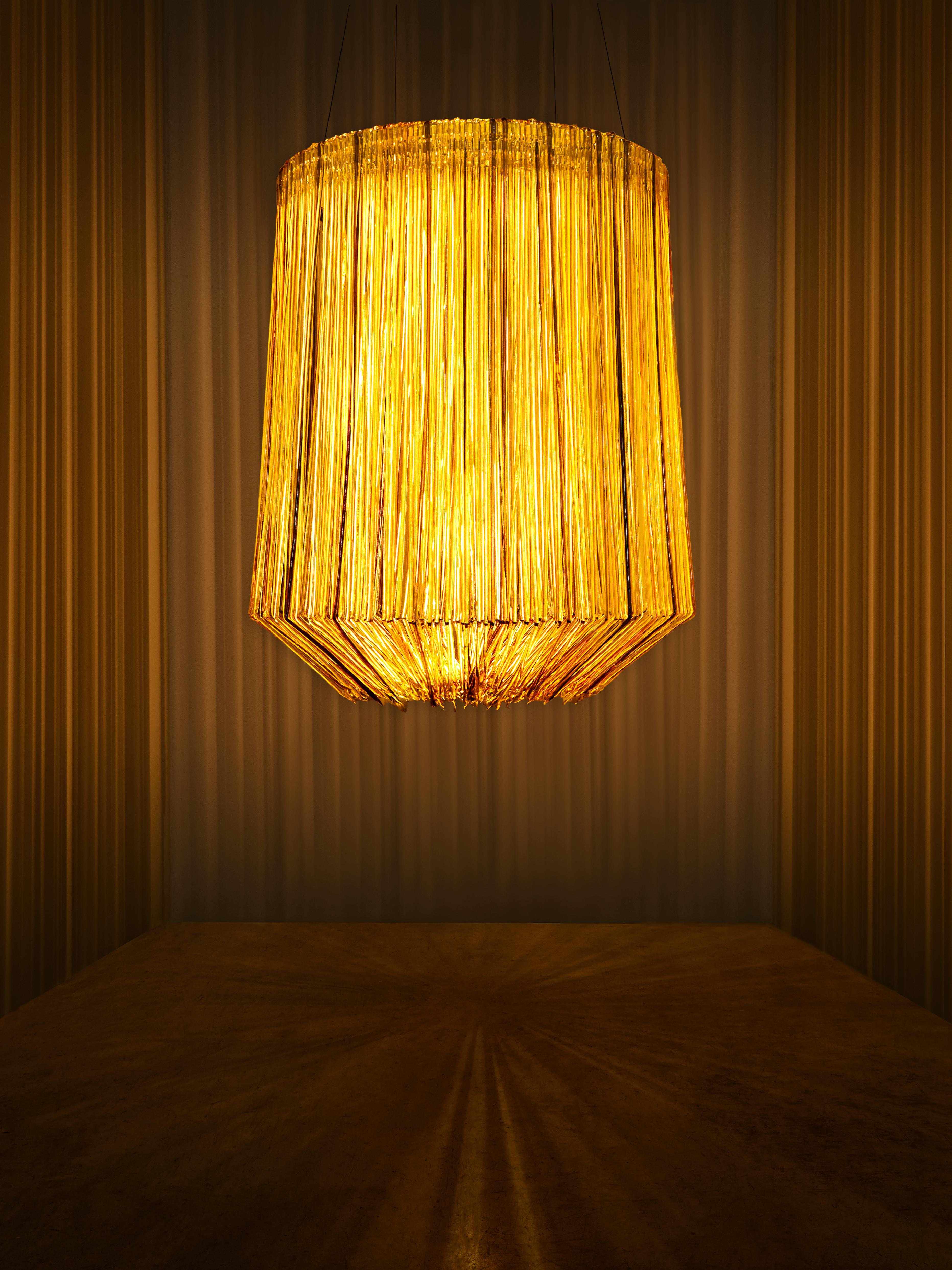 The Rivers Collections / Draa Chandelier
Handmade in polycarbonate by Jacopo Foggini


Jacopo Foggini presents the new Rivers chandeliers collection. A collection
consisting of eight pieces, luminous sculptures in polycarbonate, majestic and
out of
