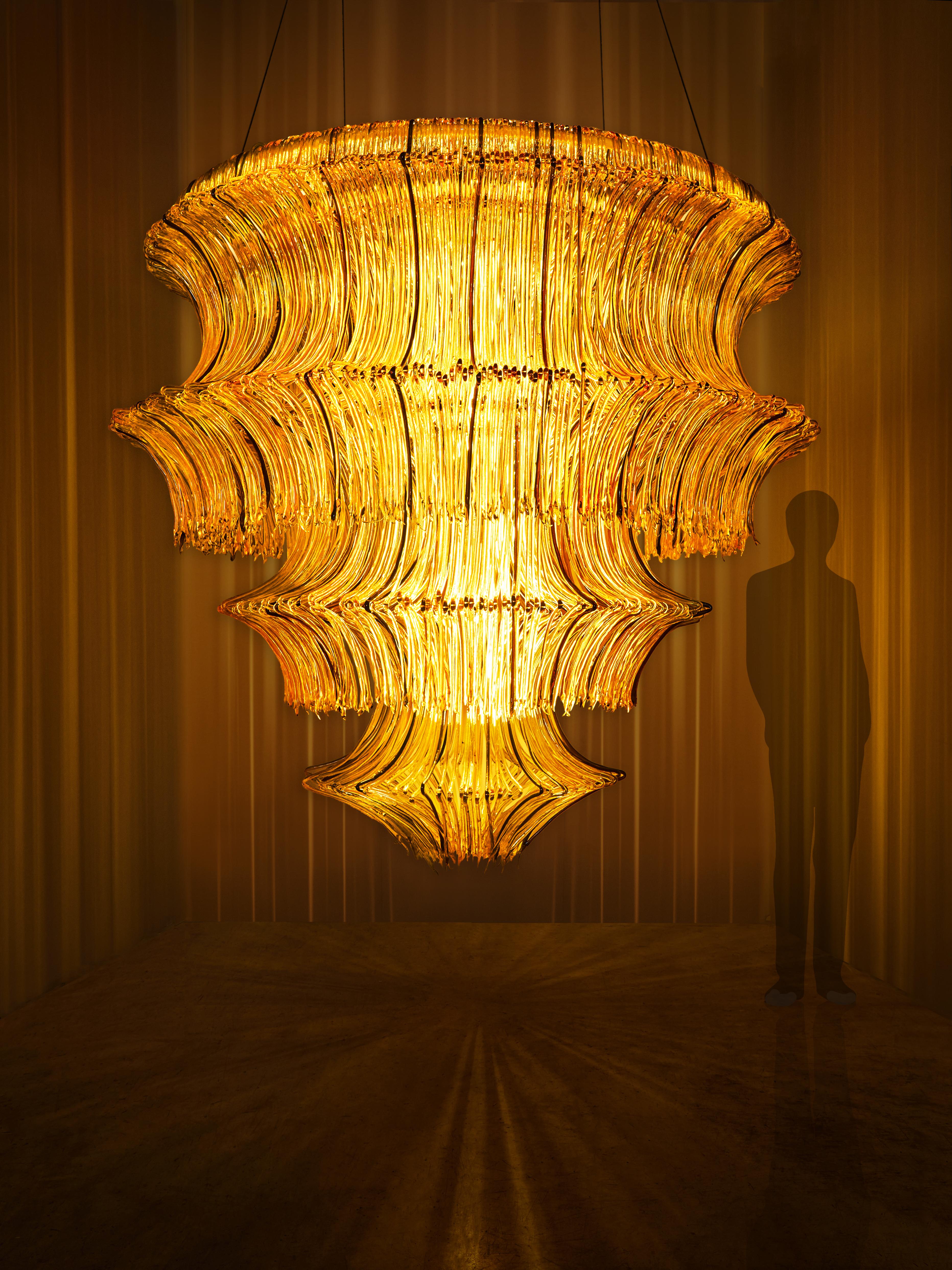 The Rivers Collections / Edo Chandelier
Handmade in polycarbonate by Jacopo Foggini


Jacopo Foggini presents the new Rivers chandeliers collection. A collection
consisting of eight pieces, luminous sculptures in polycarbonate, majestic and
out of