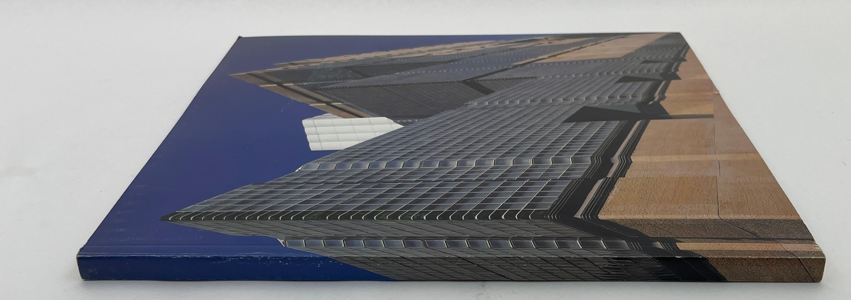 Le bâtiment Robert O. Anderson Paperback 1986 édition anglaise.
Titre : Le bâtiment Robert O. Anderson
Éditeur : Musée d'art du comté de Los Angeles, Los Angeles, CA
Date de publication : 1986
Reliure : Broché
Condit : Bon