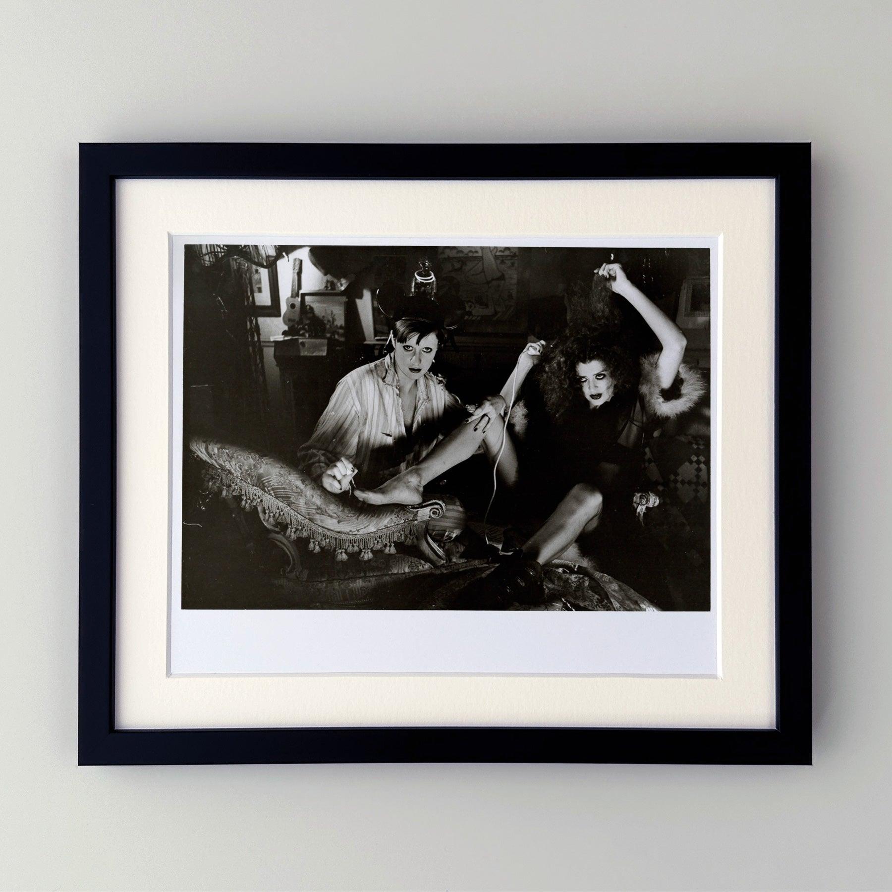  Fotogramma pubblicitario originale 8x10 pollici per The Rocky Horror Picture Show (1975). 

Le foto pubblicitarie (film/produzione) sono state create per aiutare gli studios a promuovere i loro nuovi film. Le foto sono state incluse nelle cartelle