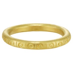 The Romy Ethical Ehering 18ct Fairmined Gold Handgestempelt