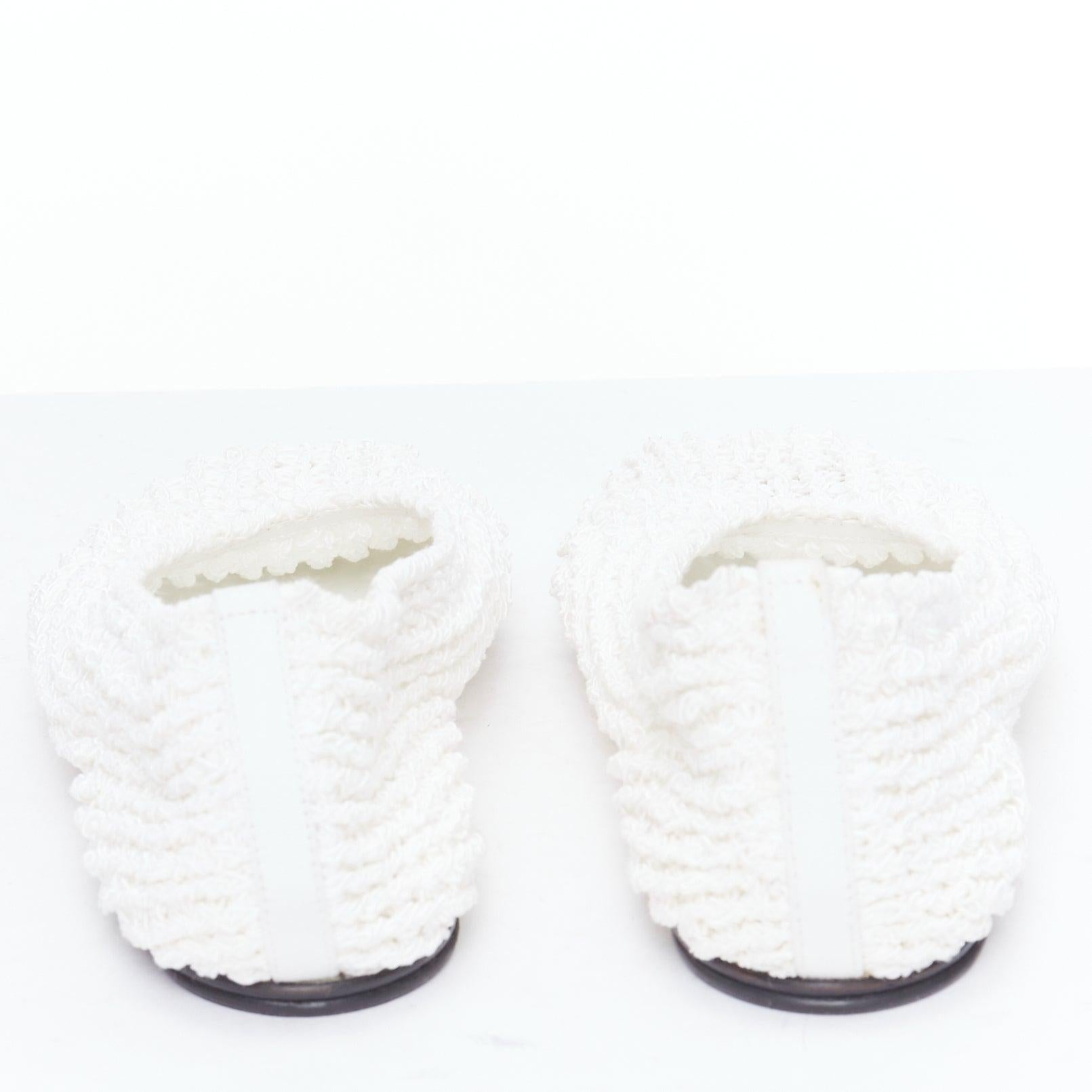 Women's THE ROW 2024 Ballet white crochet fabric trimmed flat shoes EU38 For Sale
