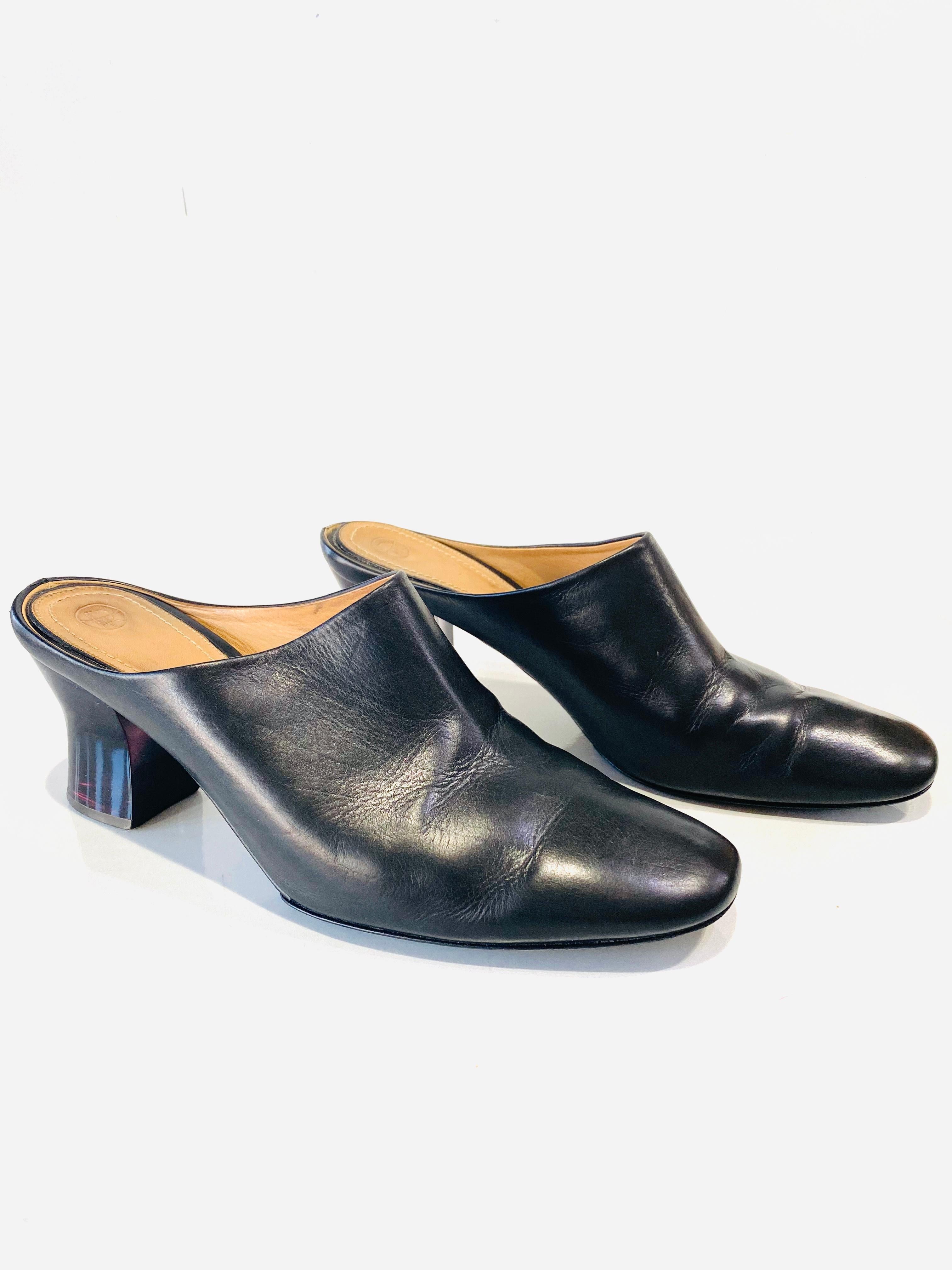 THE ROW Angela Resin Heel Mules Black/ Bordeaux Shoes Size 39.5 In Excellent Condition In Beverly Hills, CA