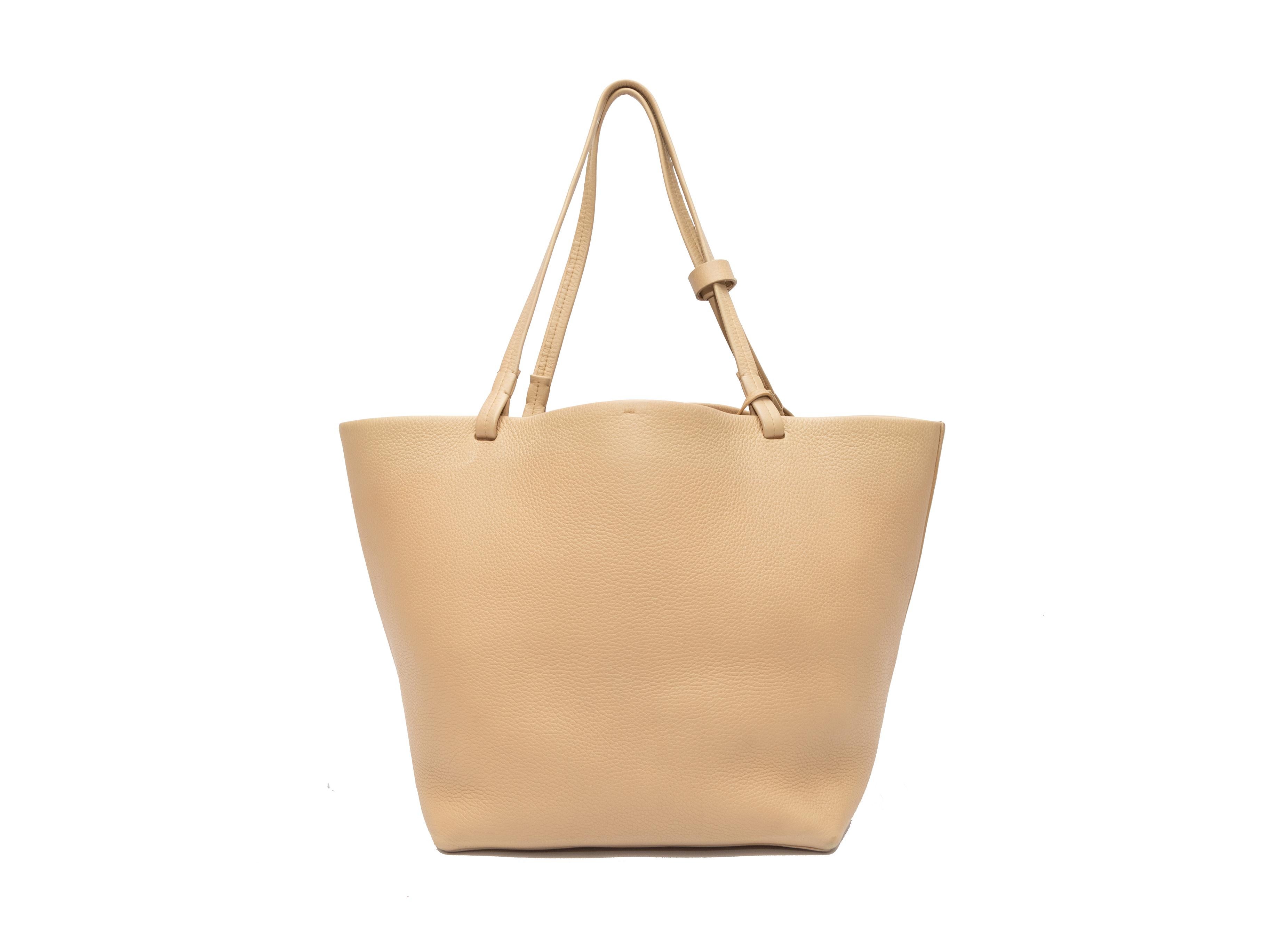 The Row Beige Leather Tote Bag In Good Condition In New York, NY