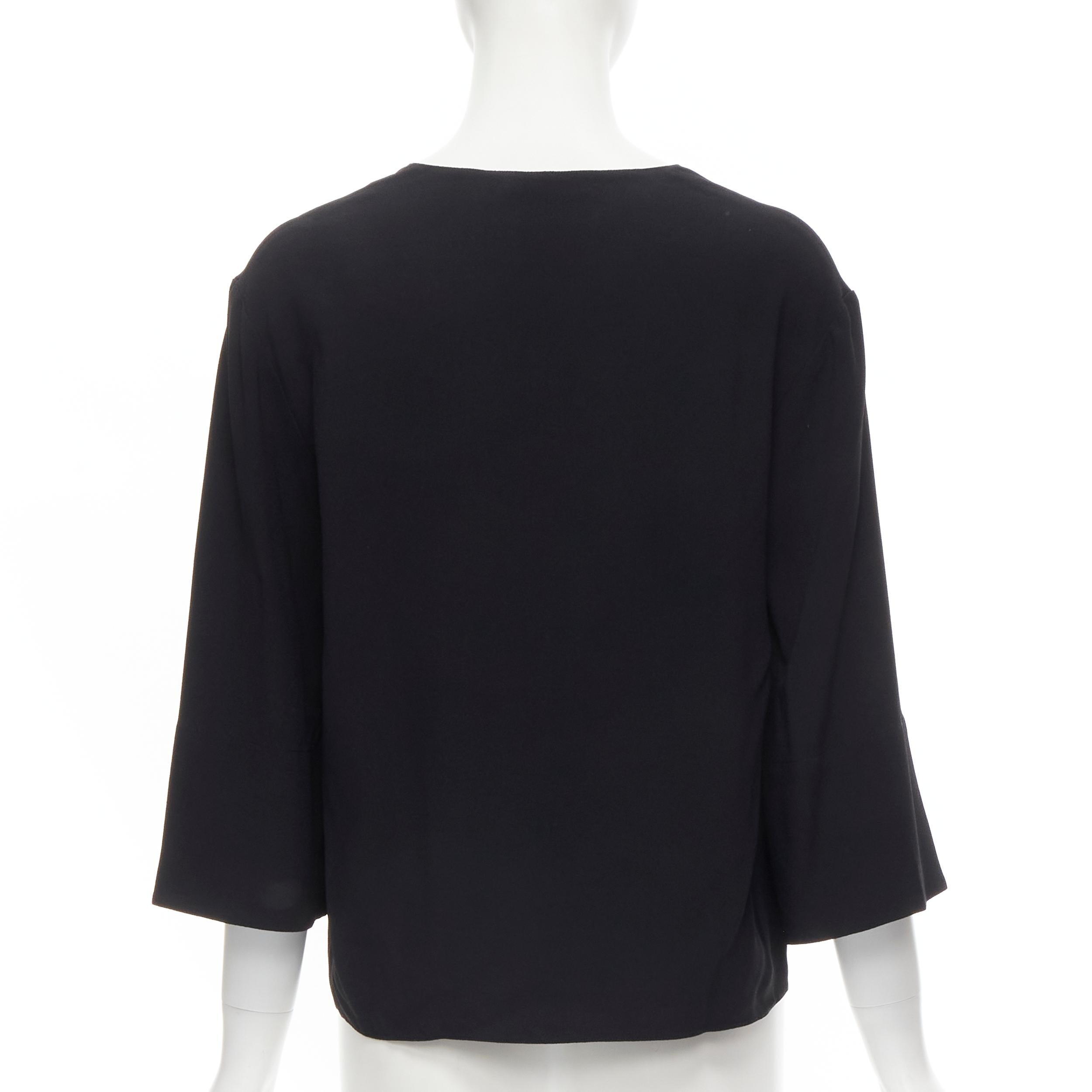THE ROW black acetate viscose crepe V-neck 3/4 wide sleeve top US0 XS In Excellent Condition For Sale In Hong Kong, NT