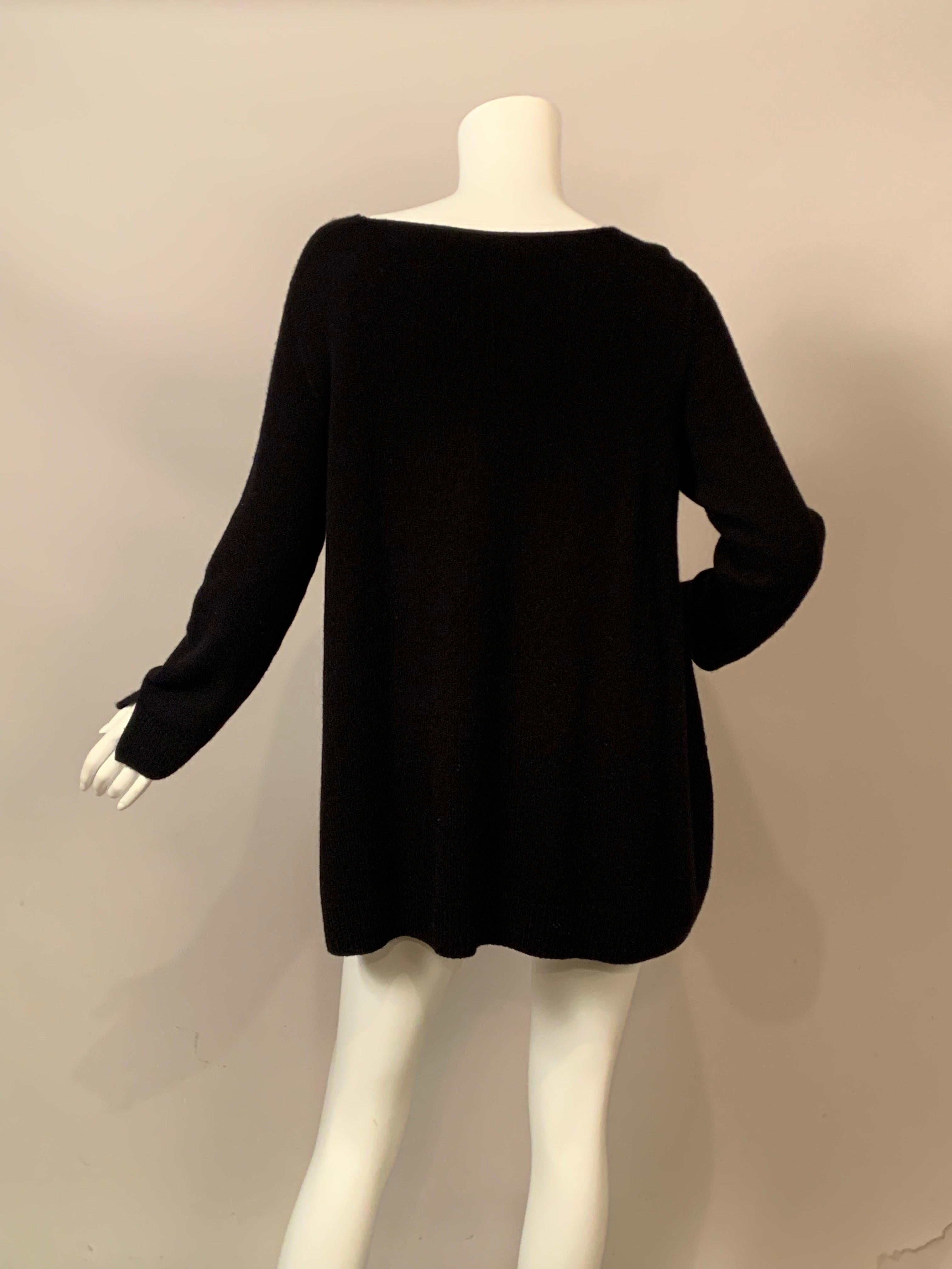 The Row Black Cashmere Pullover Sweater For Sale 2