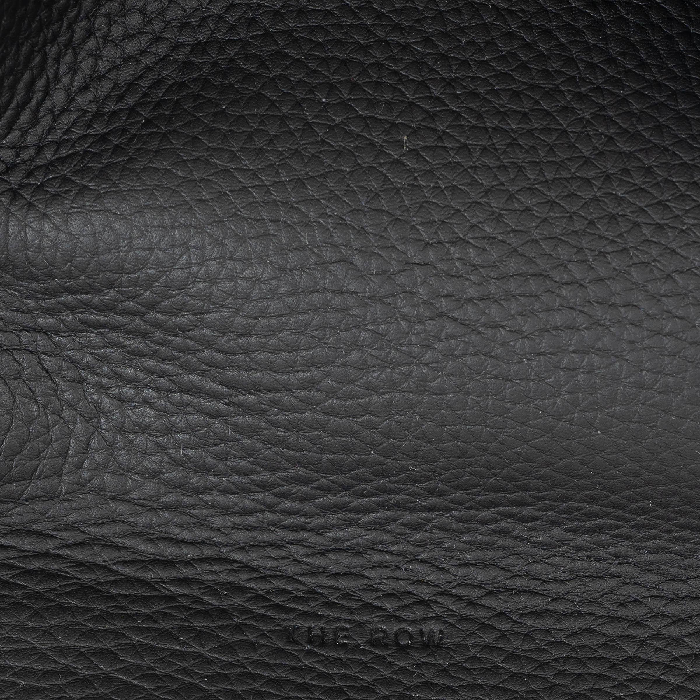 THE ROW black grained leather SOFT MARGAUX 15 Tote Bag For Sale 11