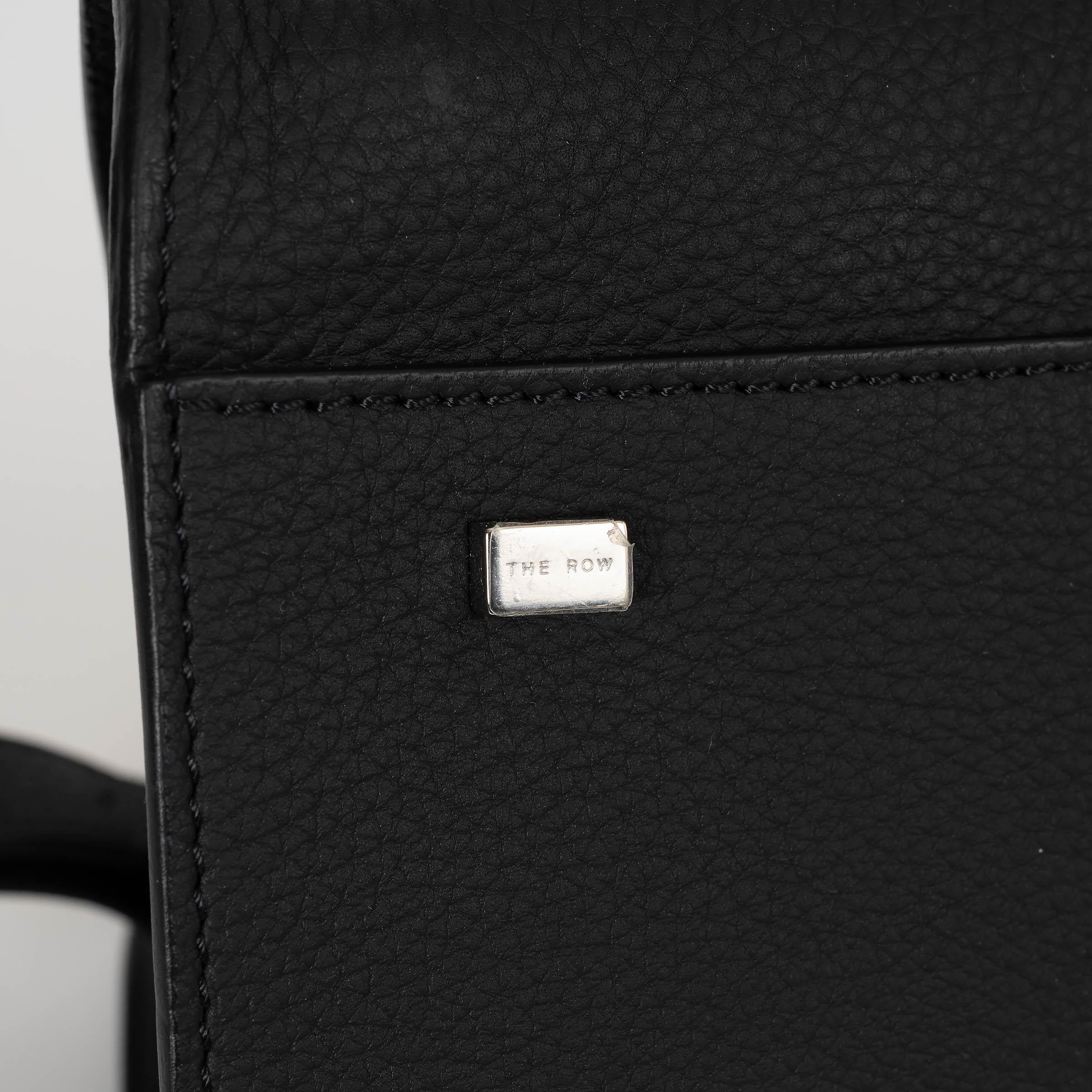 THE ROW black grained leather SOFT MARGAUX 15 Tote Bag For Sale 13