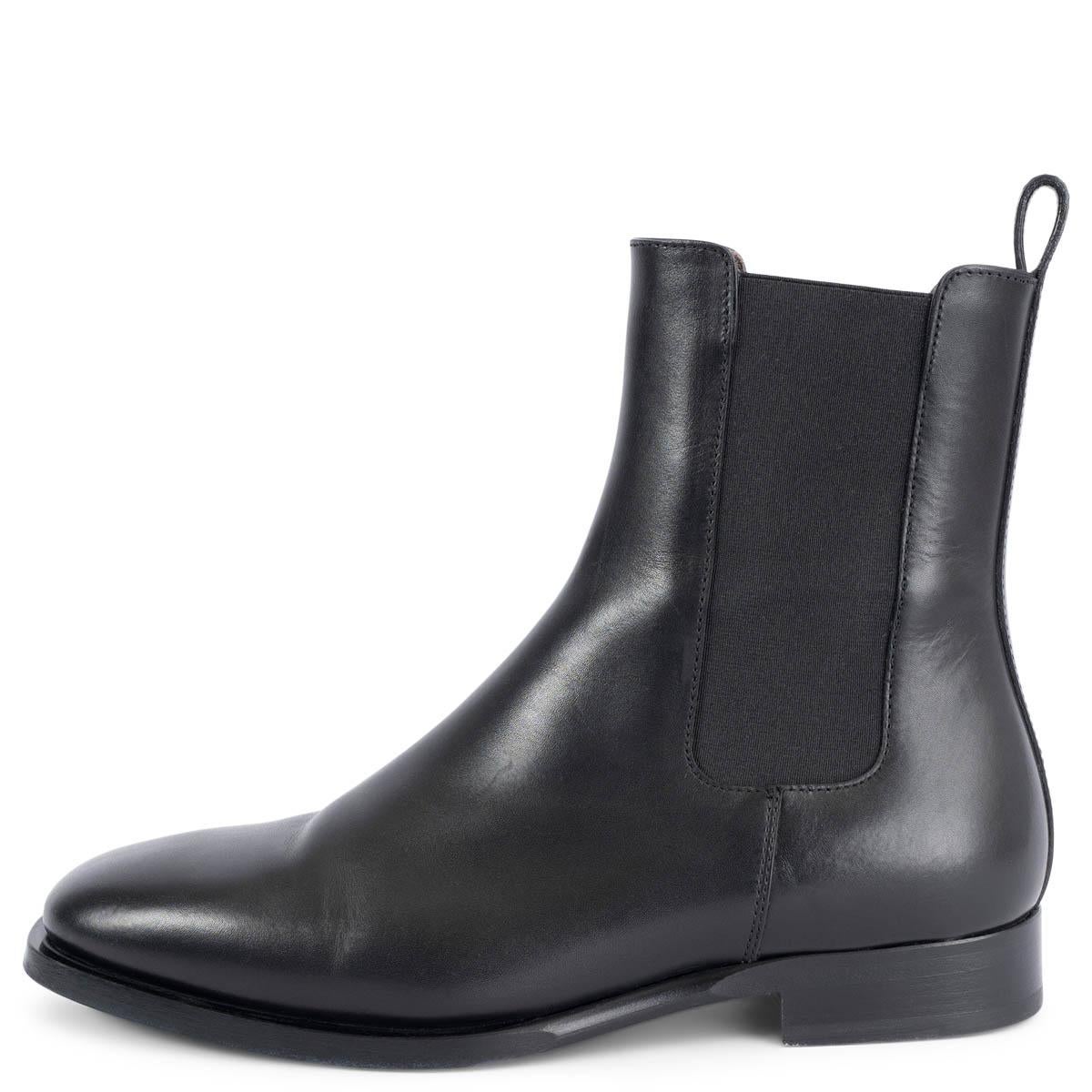 THE ROW black leather GRUNGE CHELSEA Ankle Boots Shoes 38.5 For Sale